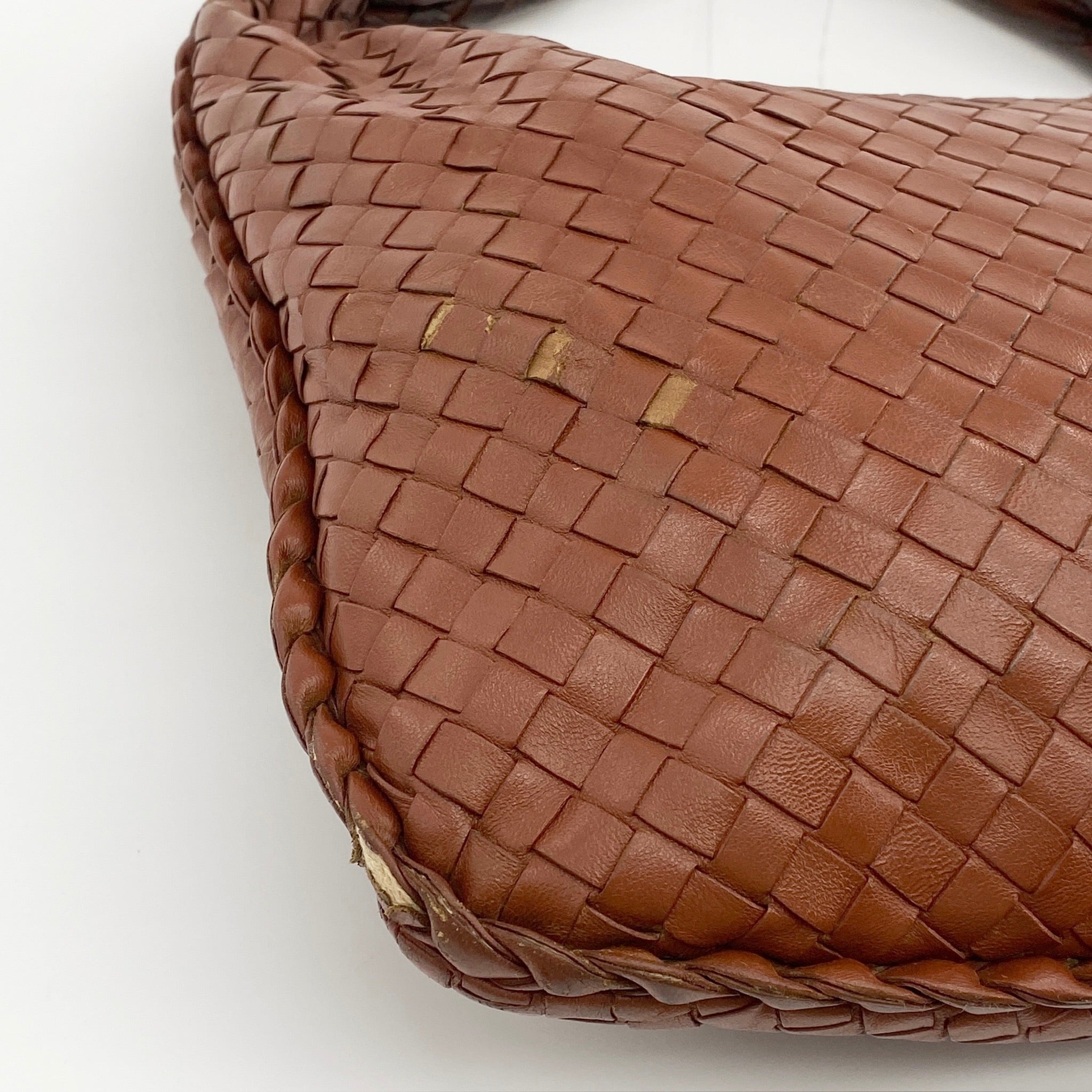 Veneta Intrecciato Medium Red Brown - Vintage Luxuries