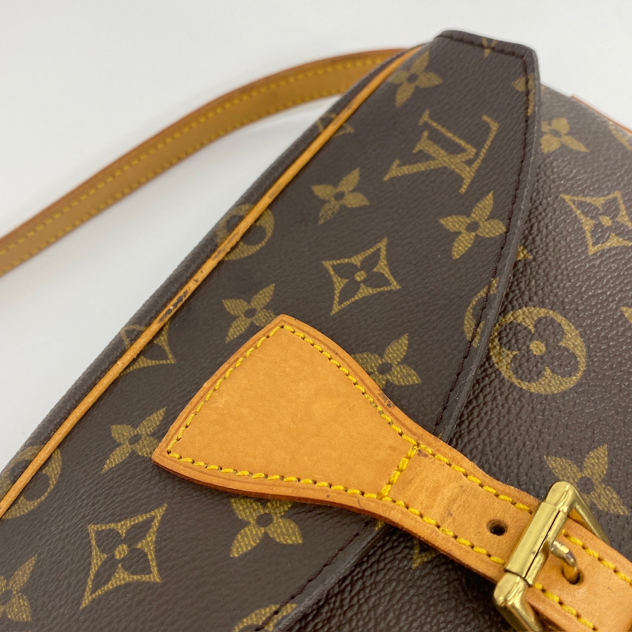 Jeune Fille MM Crossbody Bag