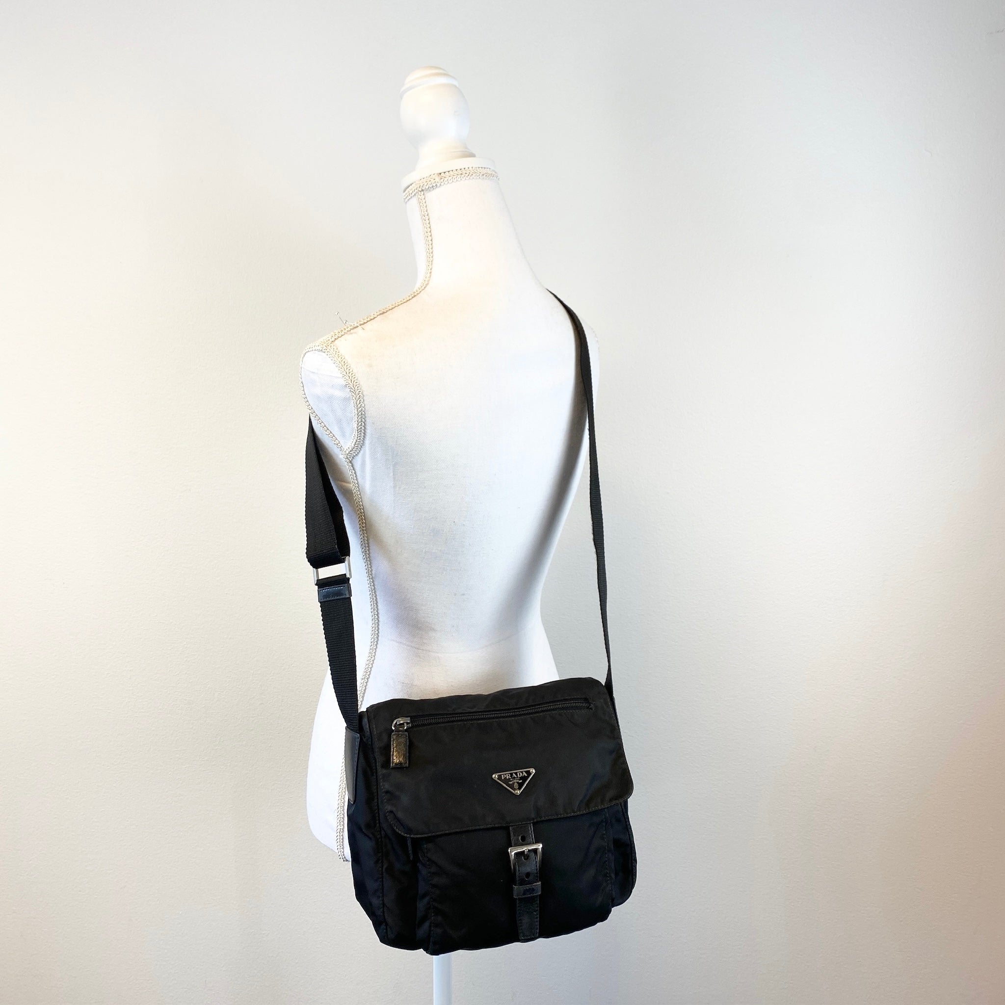 Nylon Messenger Small Crossbody Black - Vintage Luxuries