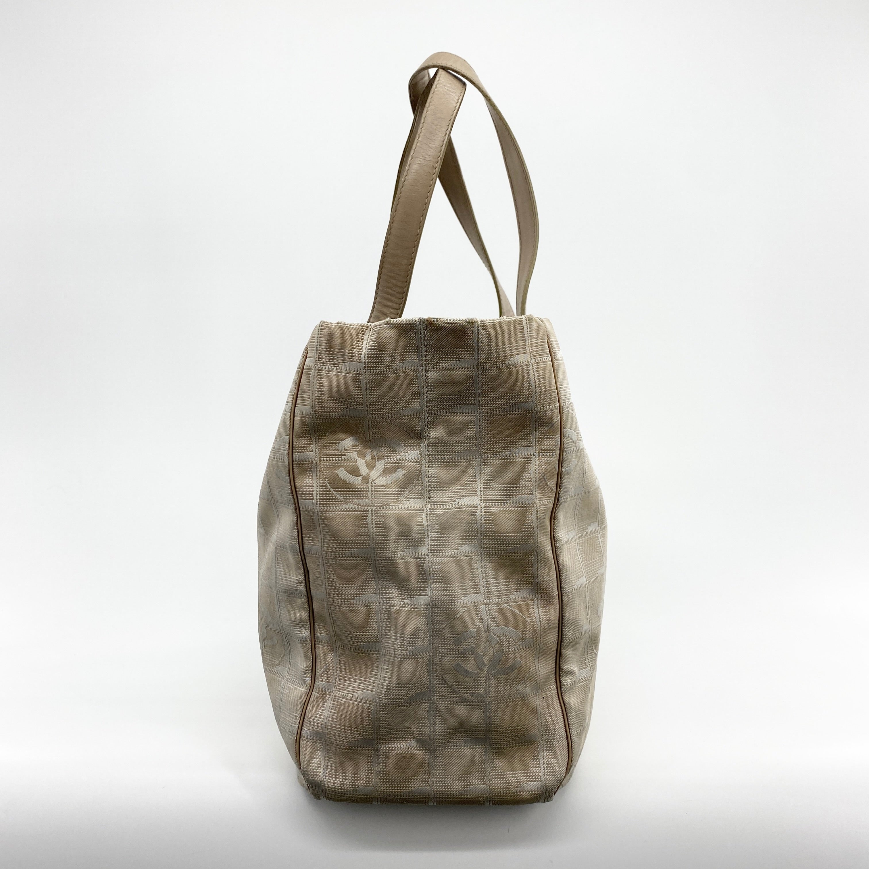 Nylon Travel Line Tote Beige - Vintage Luxuries