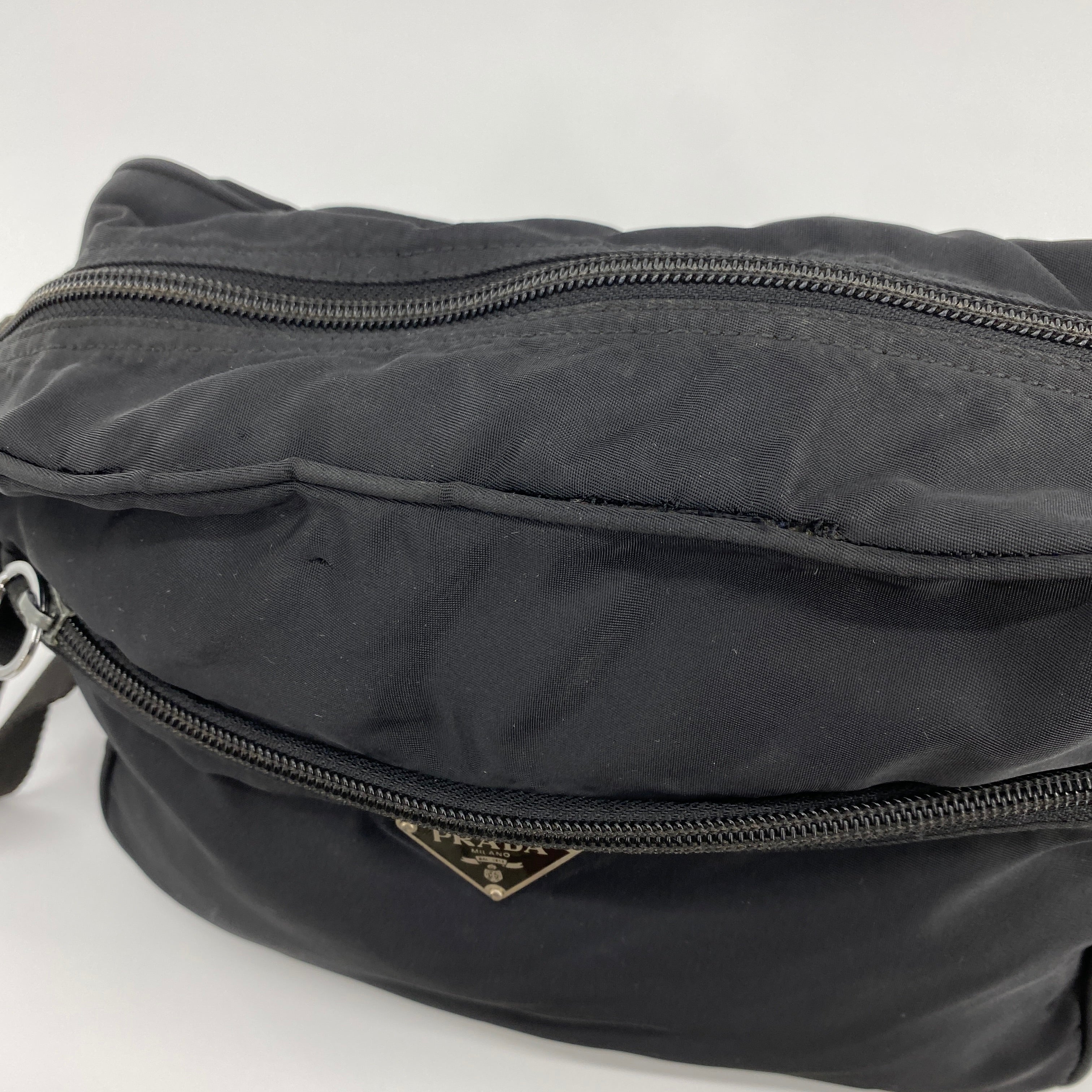 Nylon Camera Crossbody Black - Vintage Luxuries