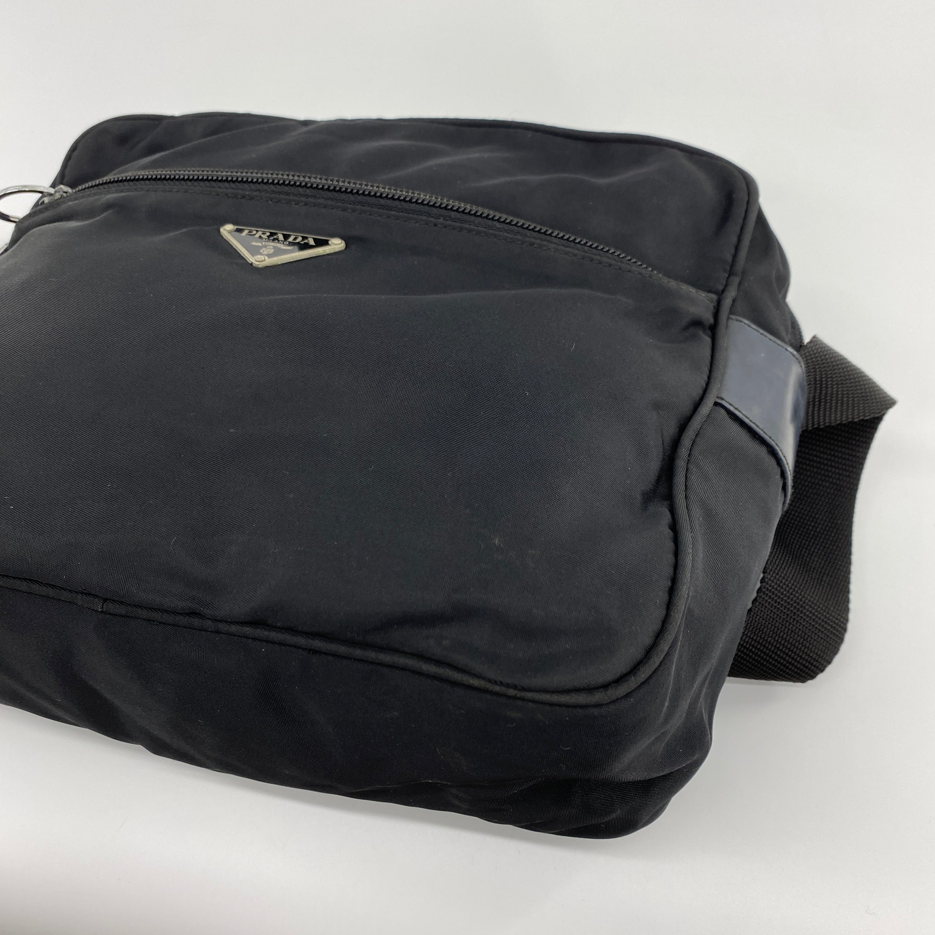 Nylon Camera Crossbody Black - Vintage Luxuries