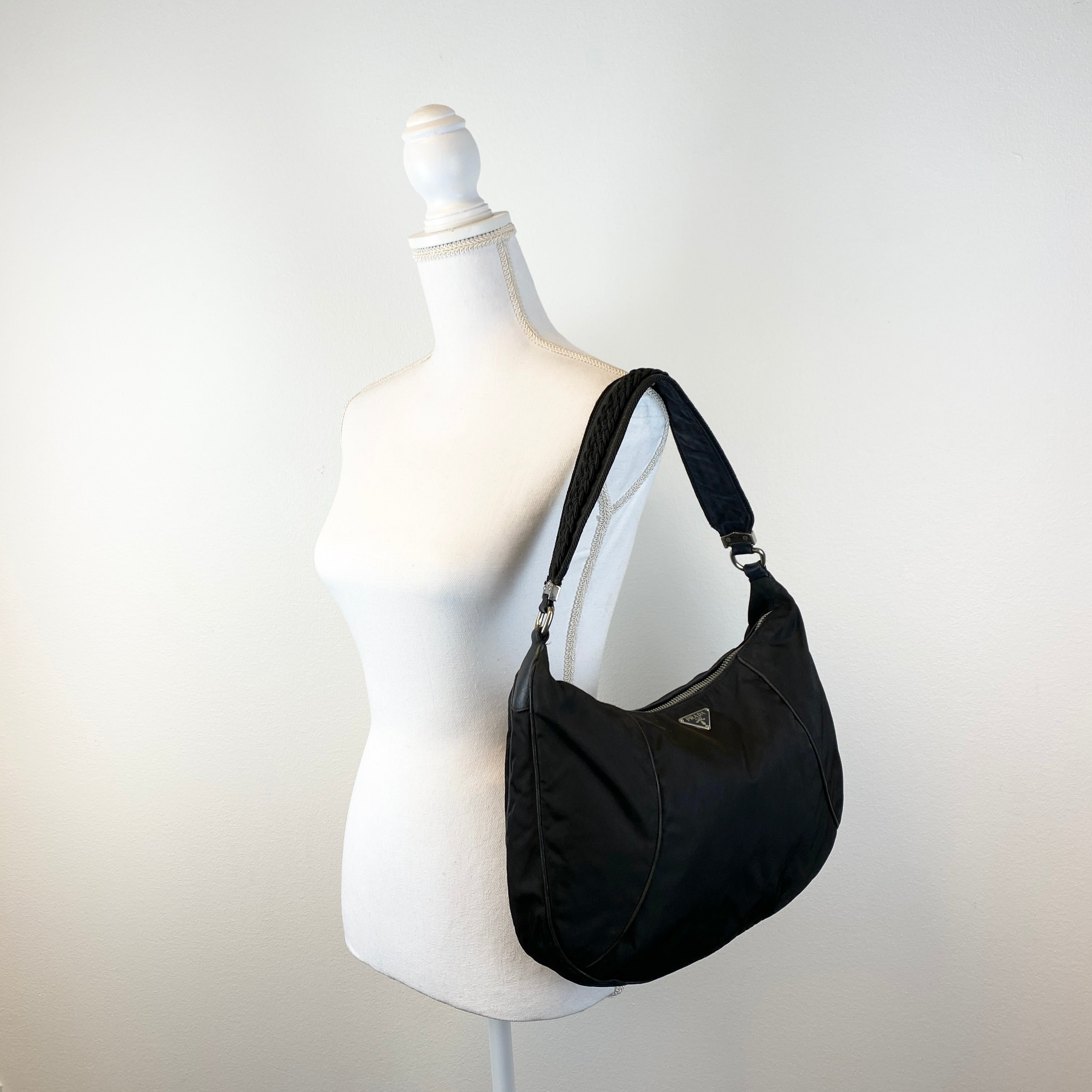 Nylon Shoulder Bag Black - Vintage Luxuries