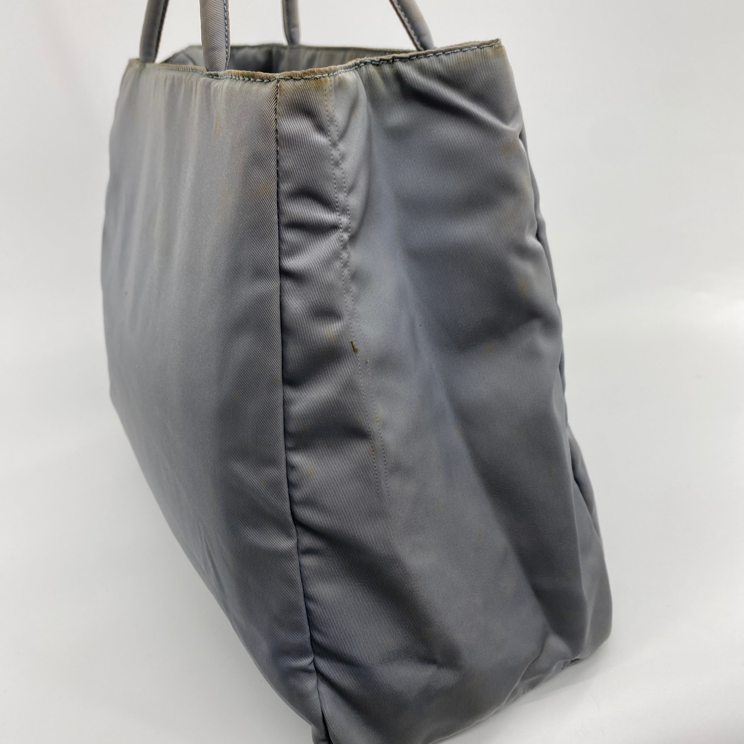 Nylon Handbag Grey - Vintage Luxuries