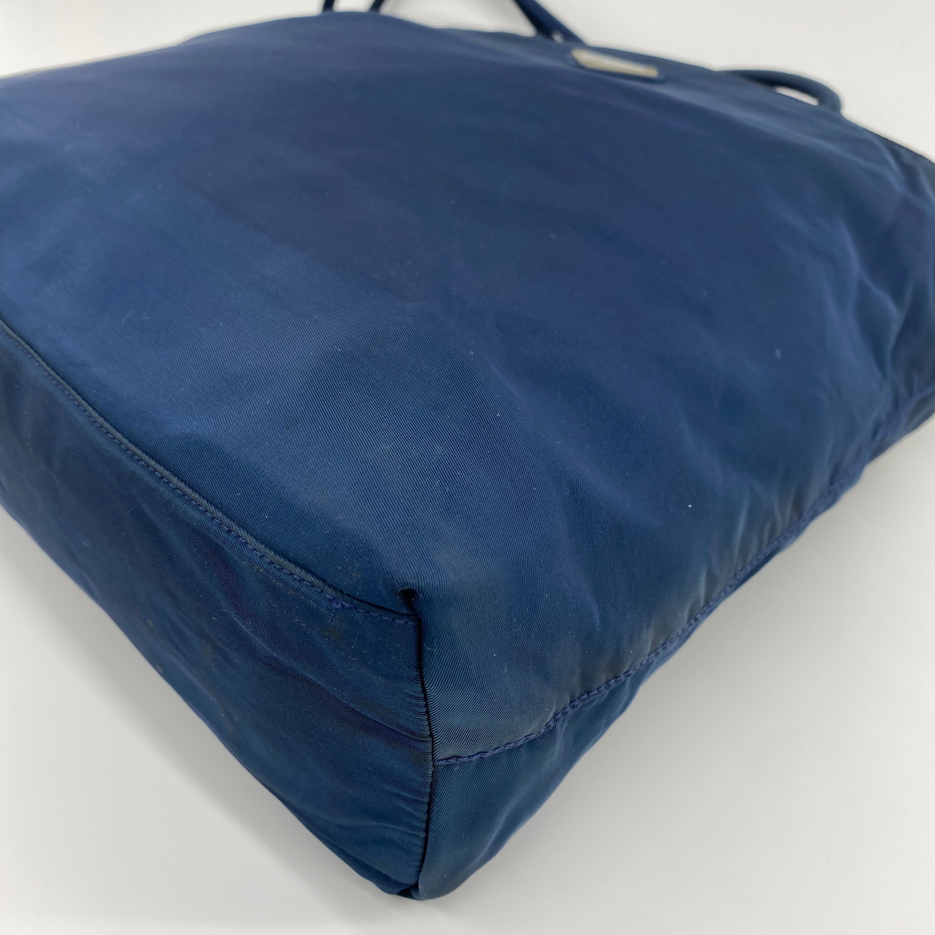 Nylon Tote Navy Blue - Vintage Luxuries