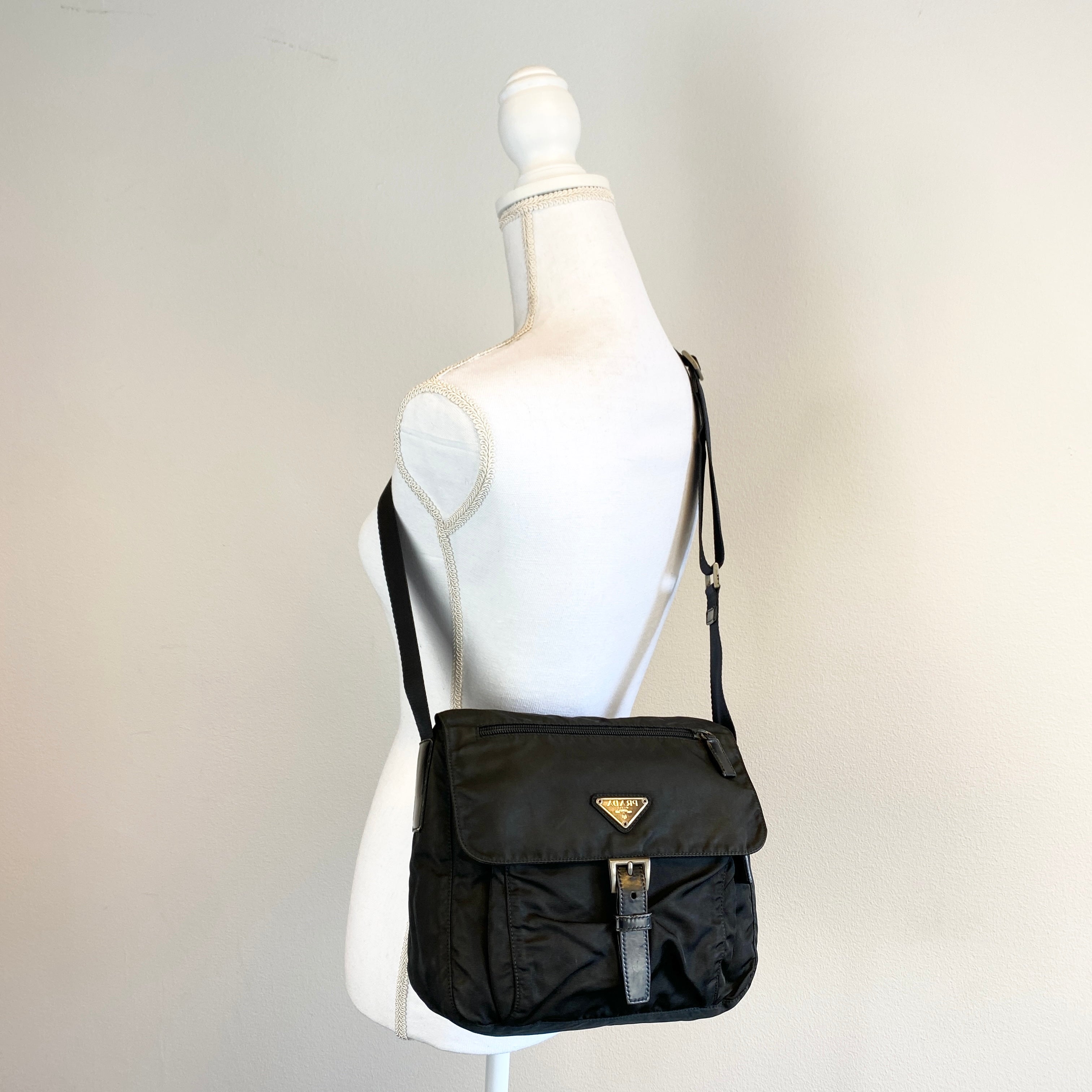 Nylon Messenger Small Crossbody Black - Vintage Luxuries