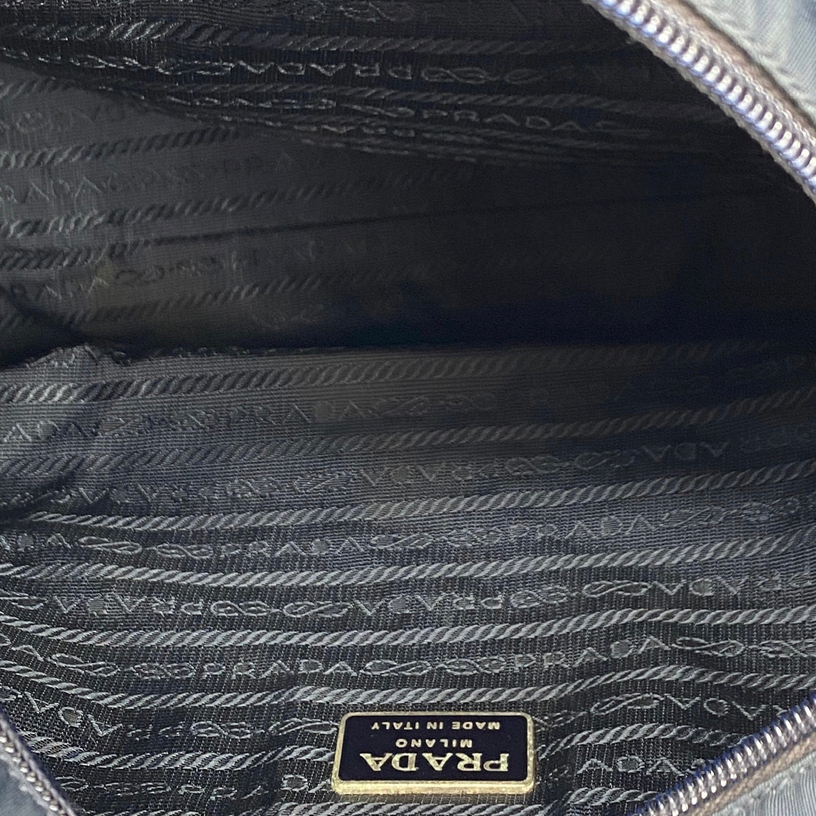 Nylon Tote Dark Navy - Vintage Luxuries