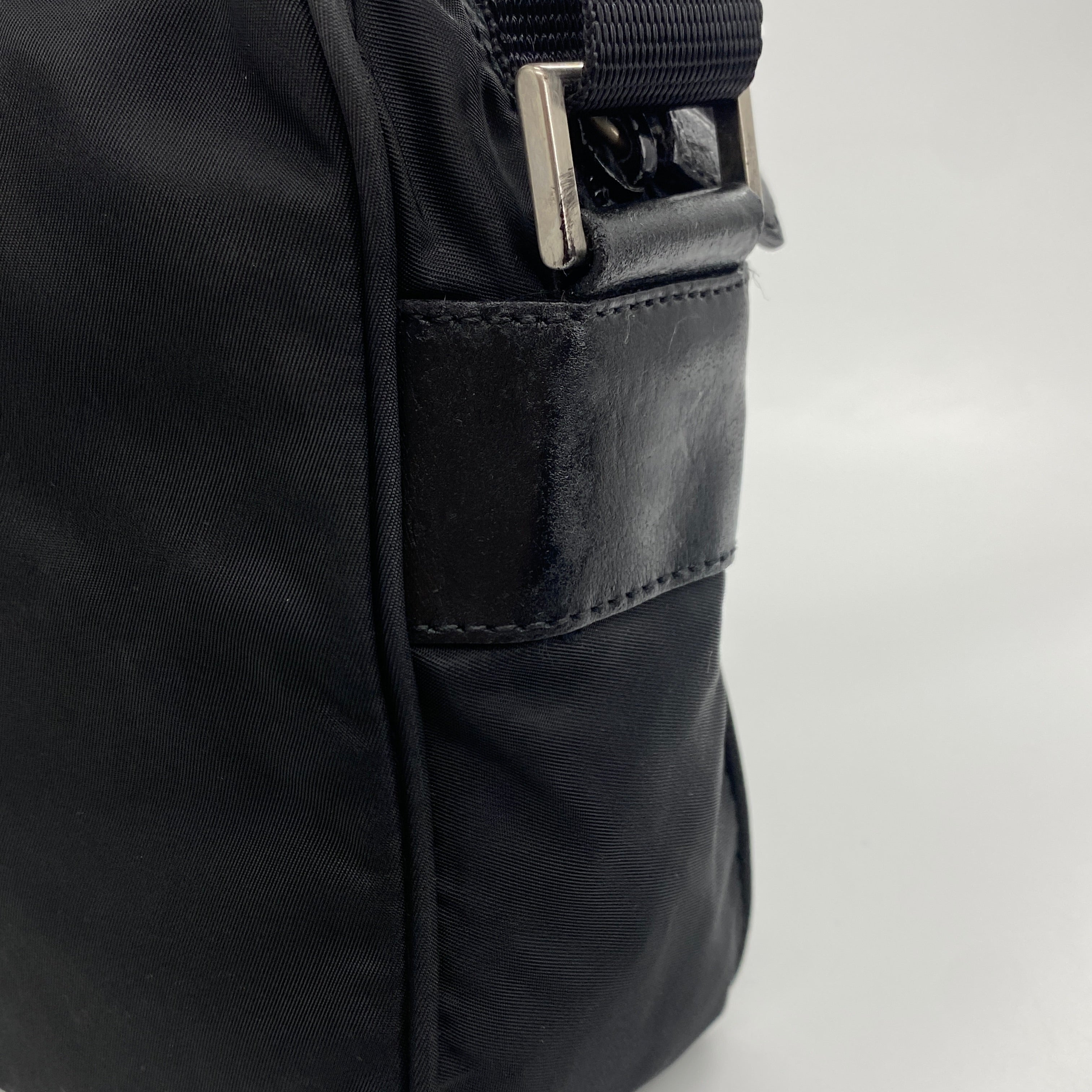 Nylon Camera Crossbody Black