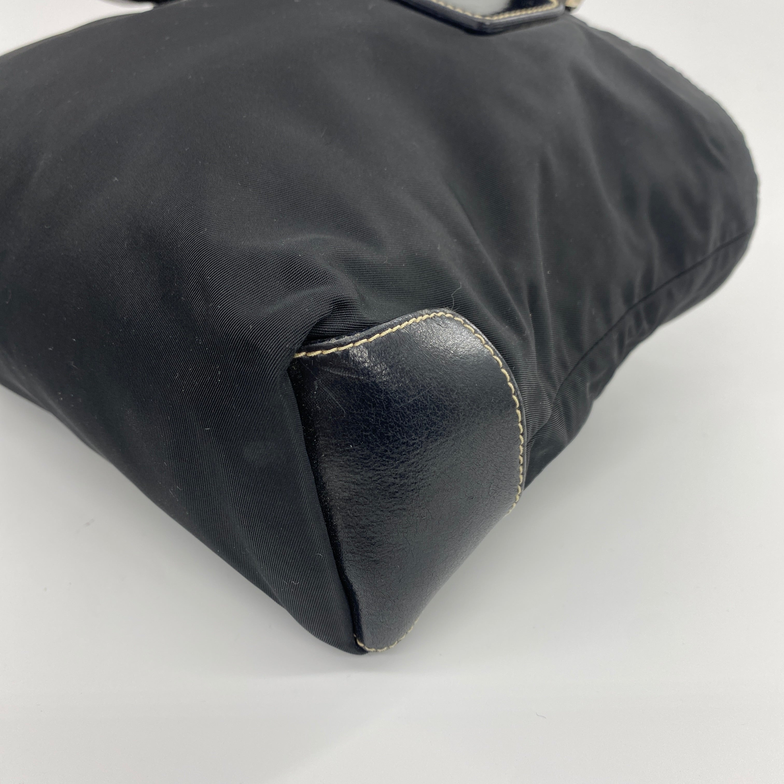 Nylon Shoulder Bag Black - Vintage Luxuries