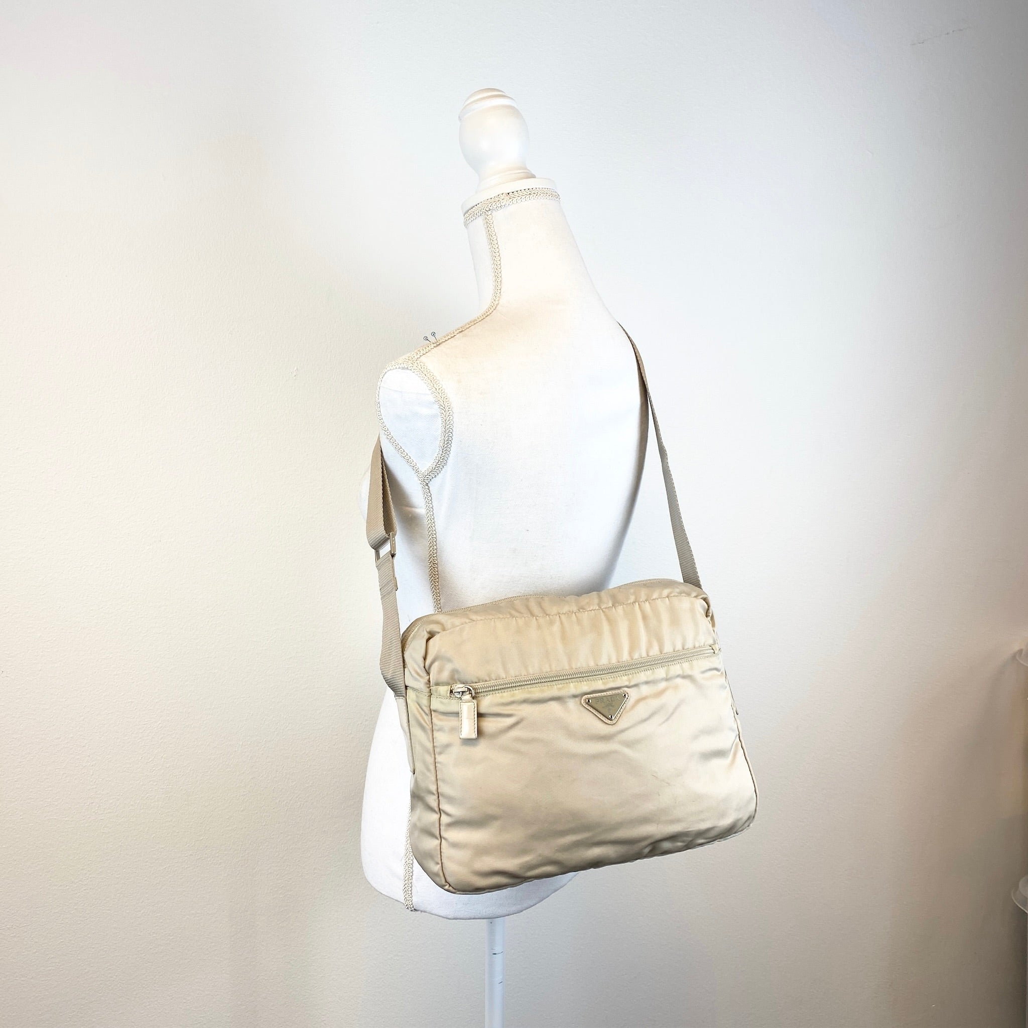 Nylon Messenger Crossbody Beige