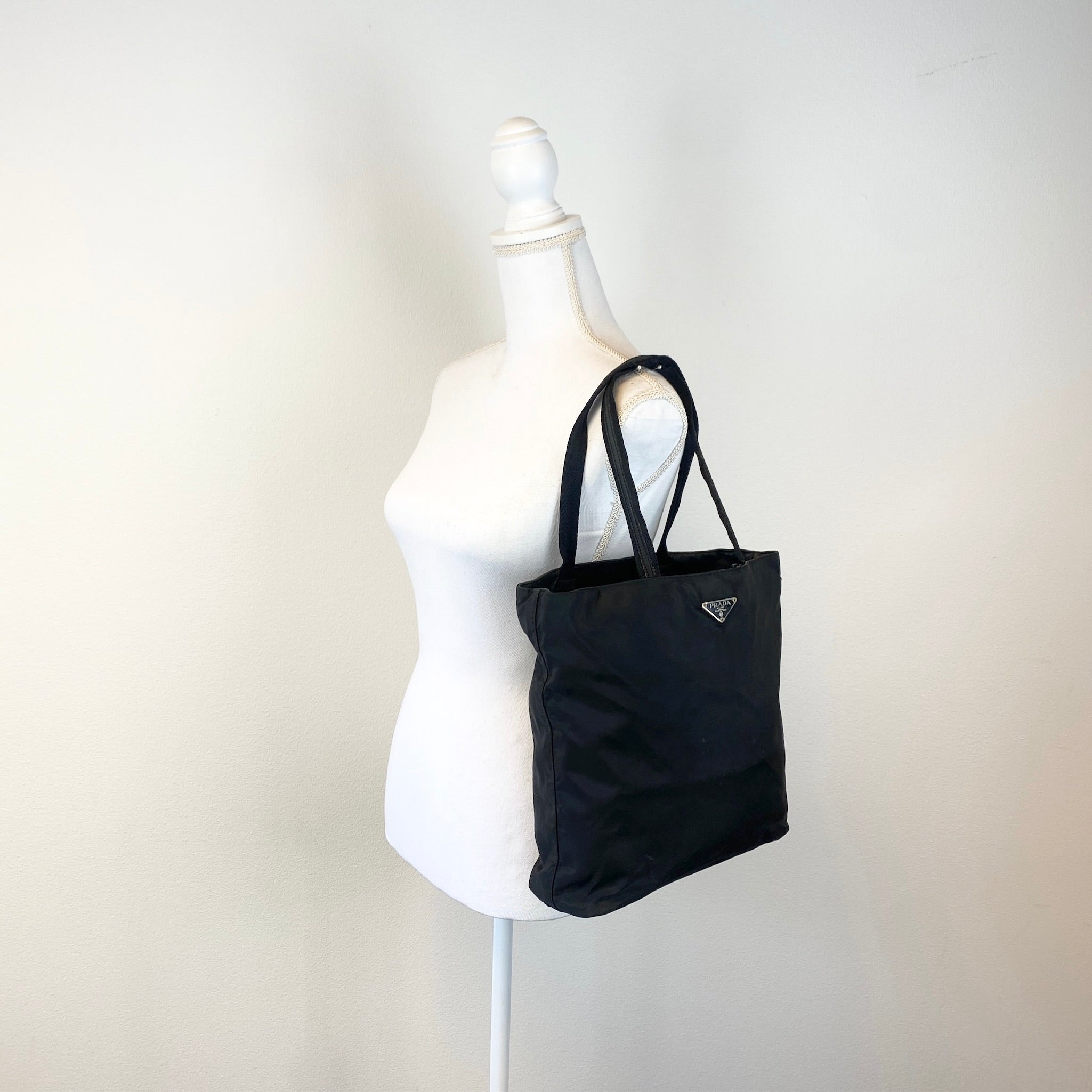 Nylon Tote Black - Vintage Luxuries