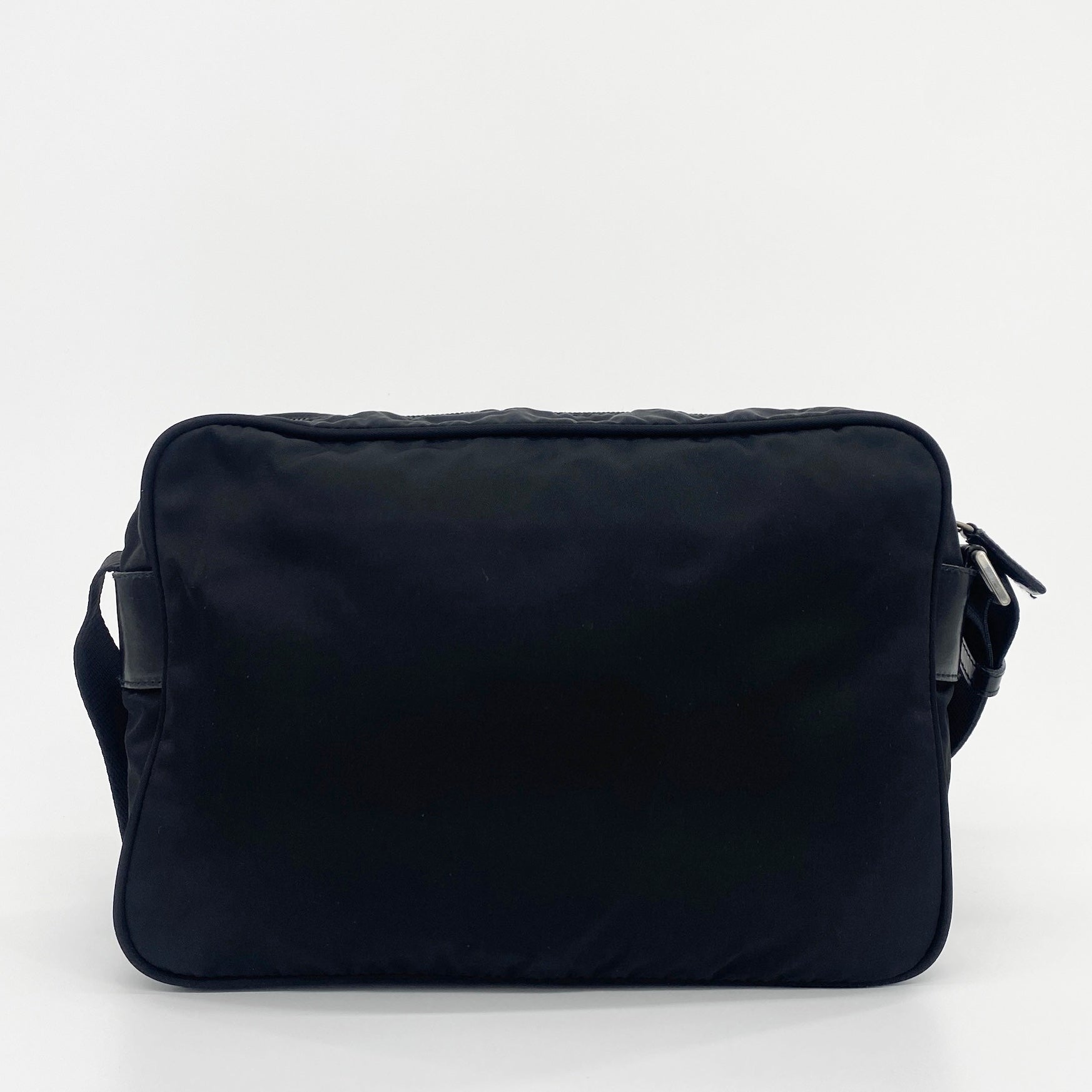 Nylon Camera Crossbody Black