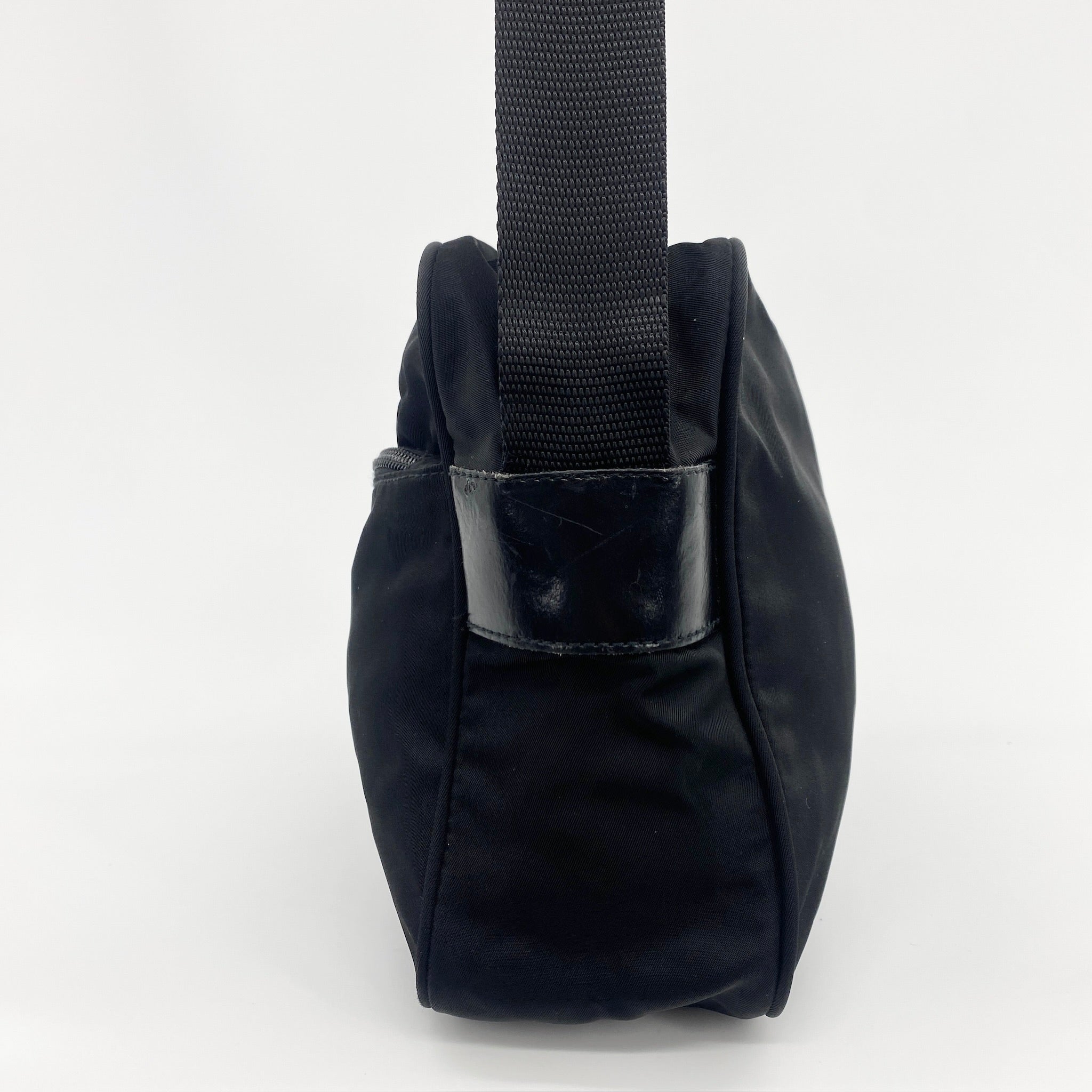 Nylon Camera Crossbody Black