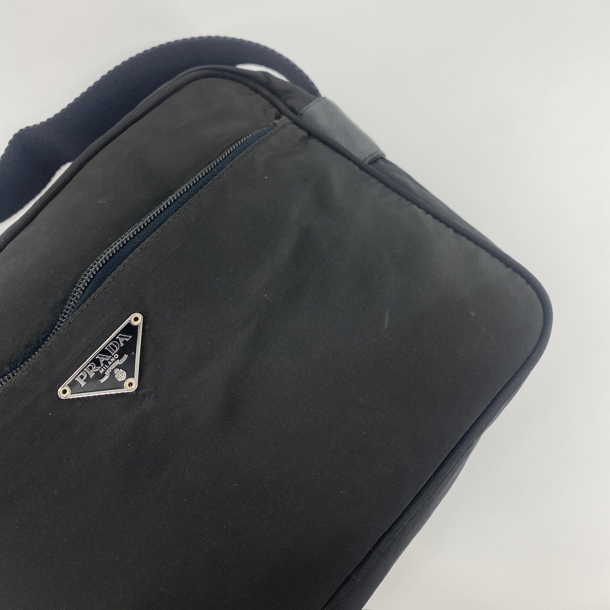 Nylon Camera Crossbody Black