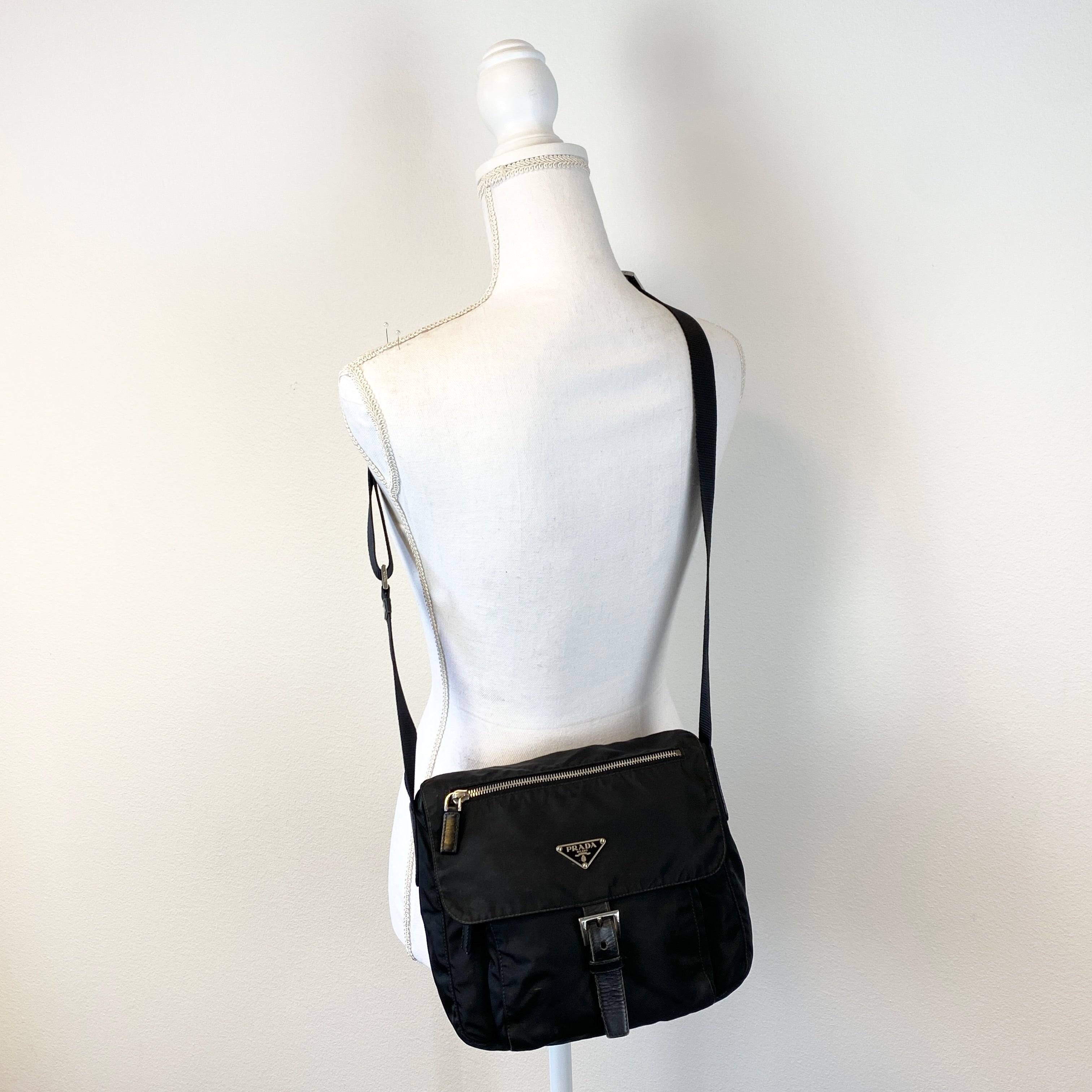 Nylon Messenger Small Crossbody Black