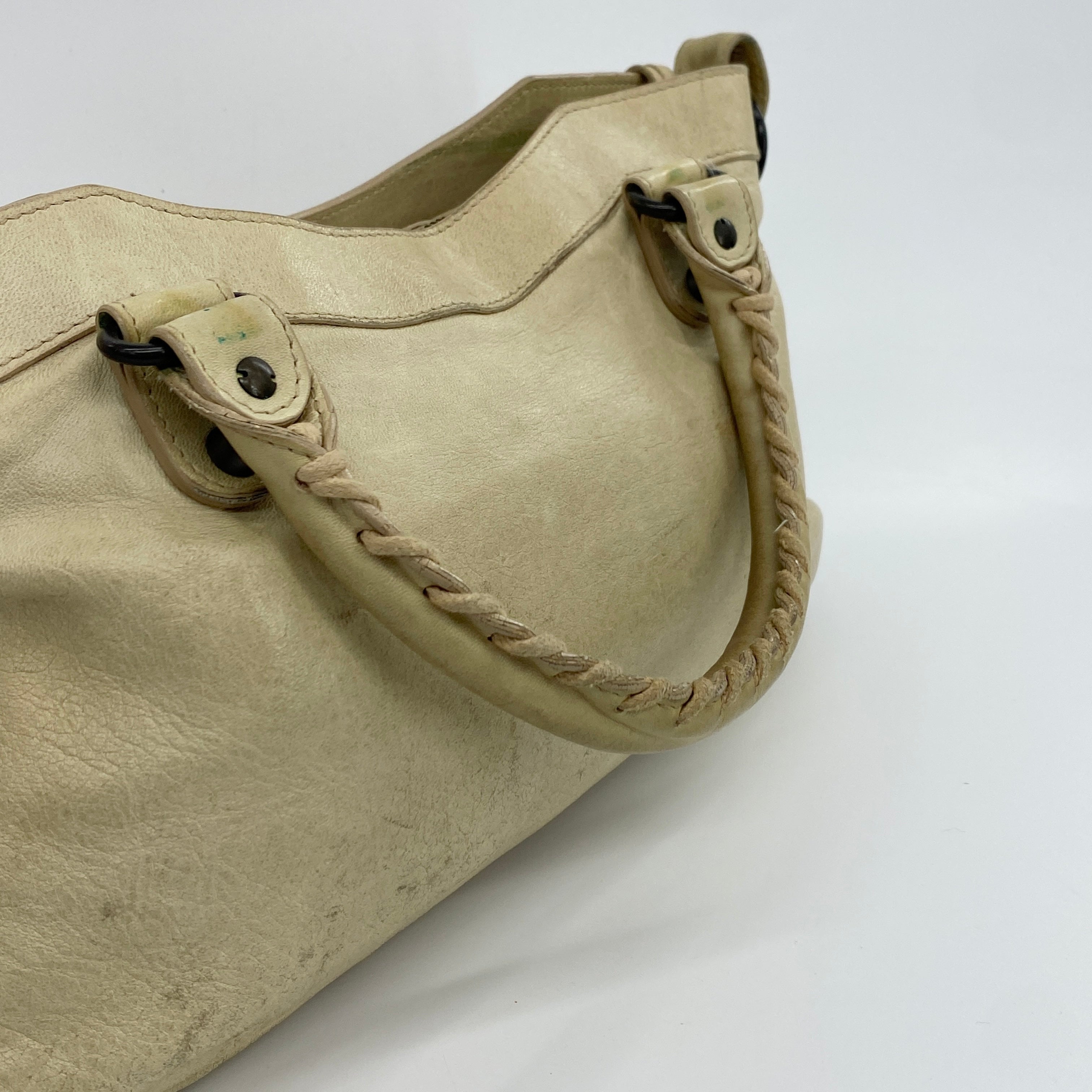 The First Shoulder Bag Beige