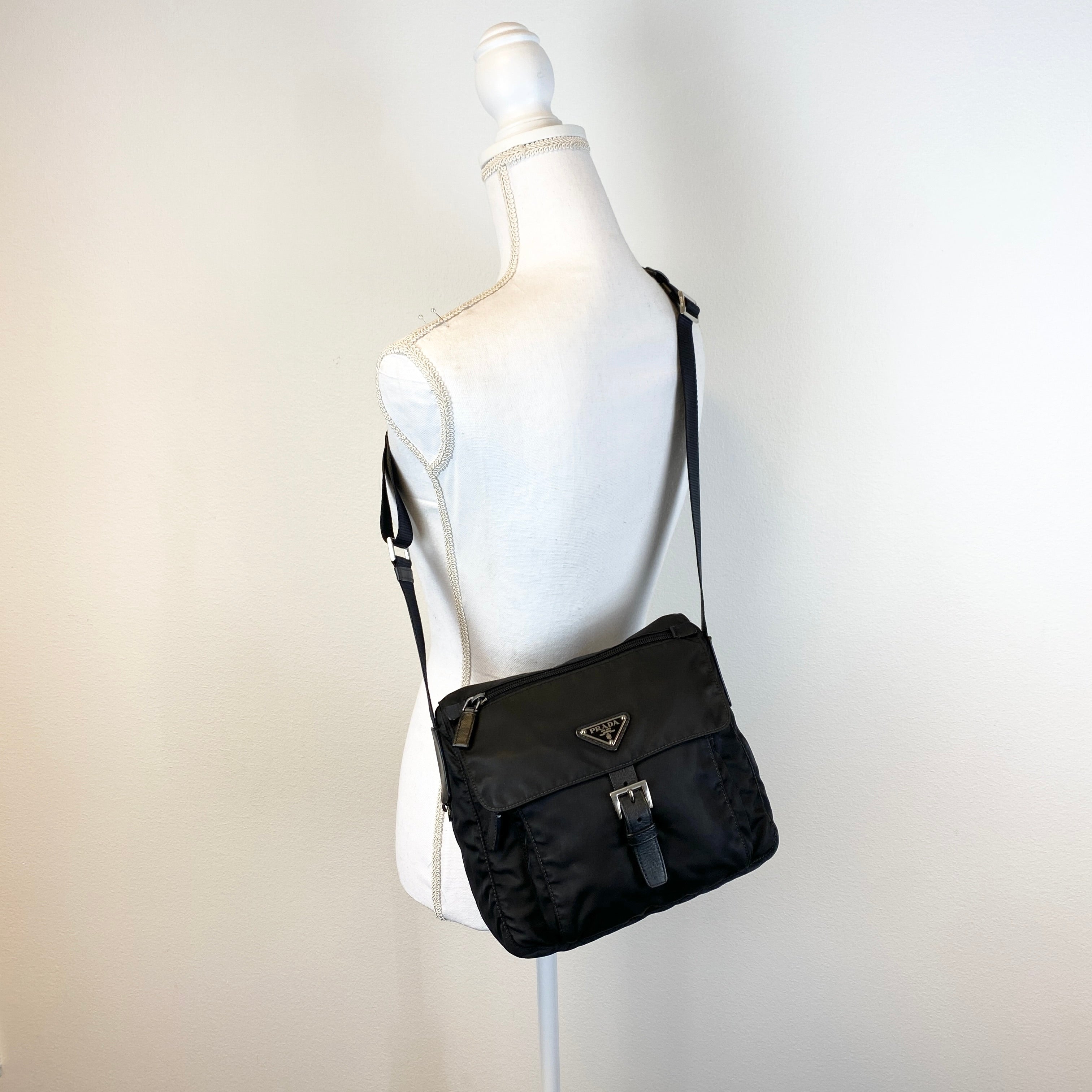 Nylon Messenger Small Crossbody Black