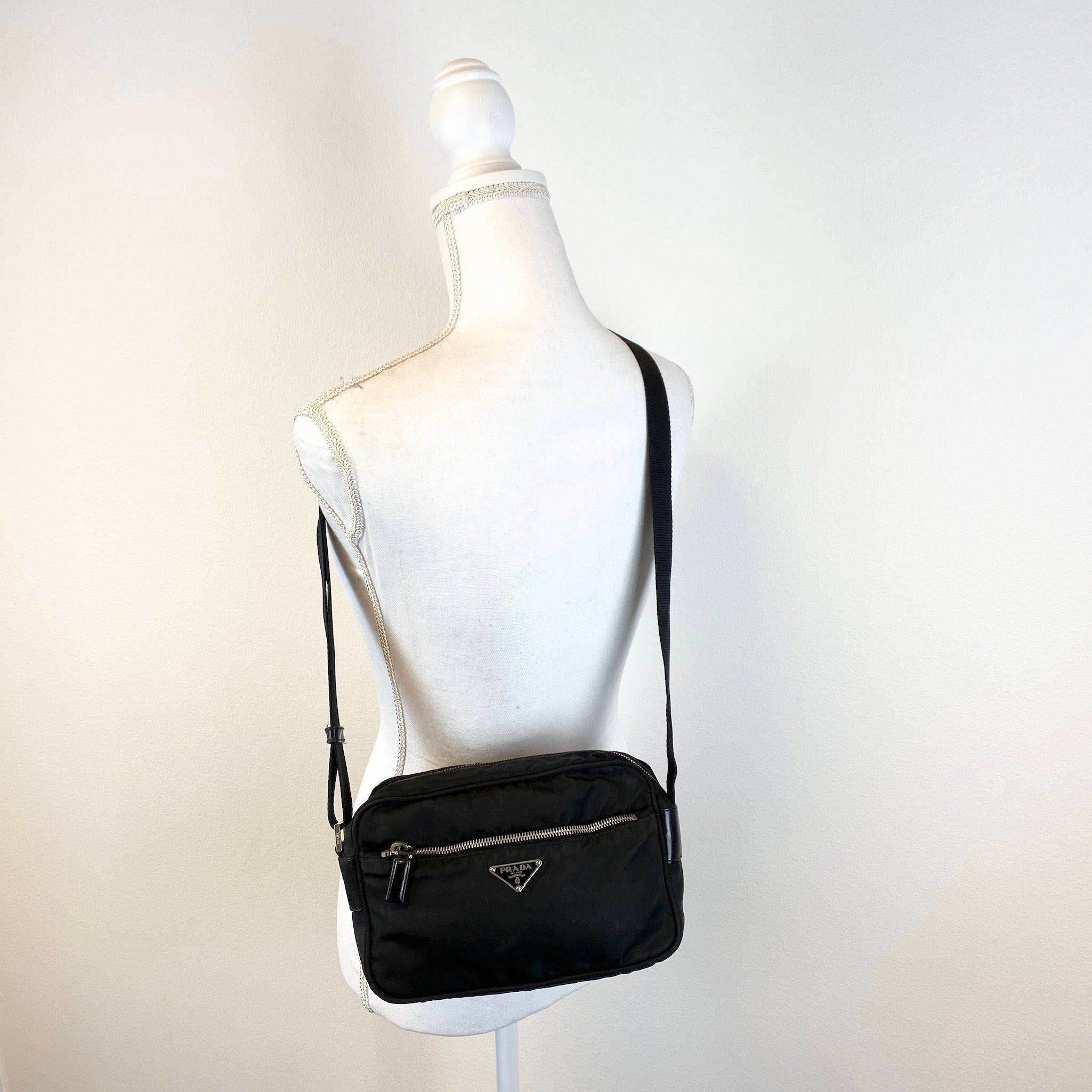 Nylon Camera Crossbody Small Black