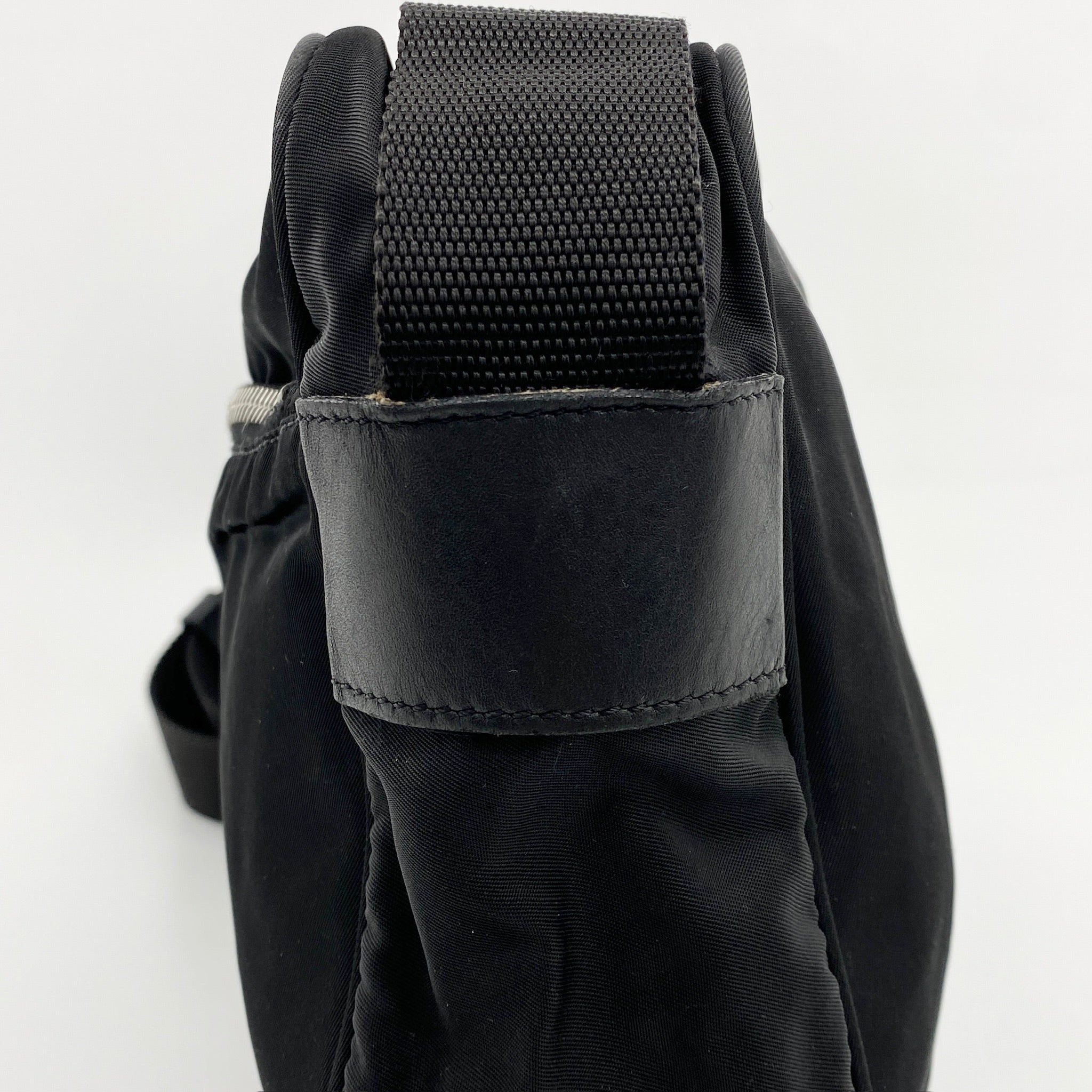Nylon Camera Crossbody Black