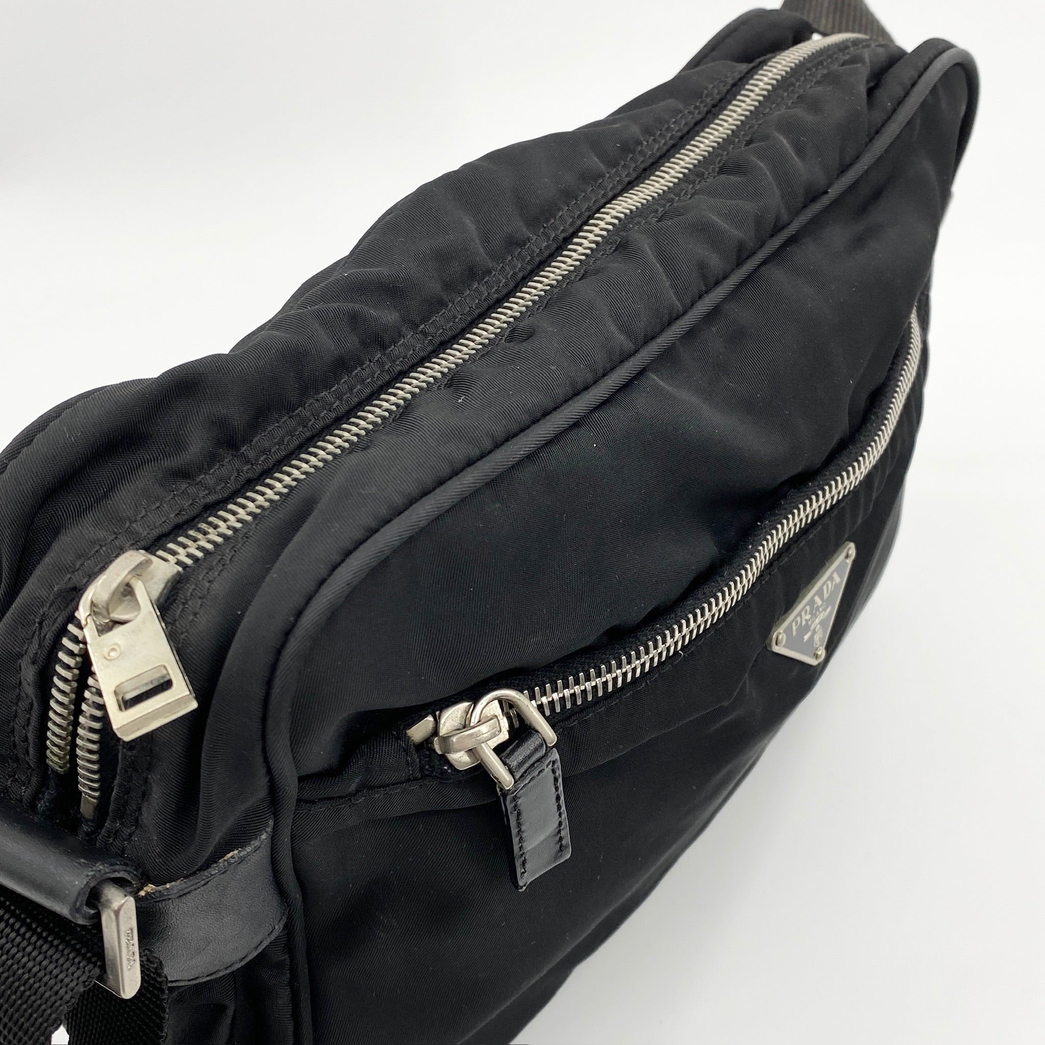 Nylon Camera Crossbody Black