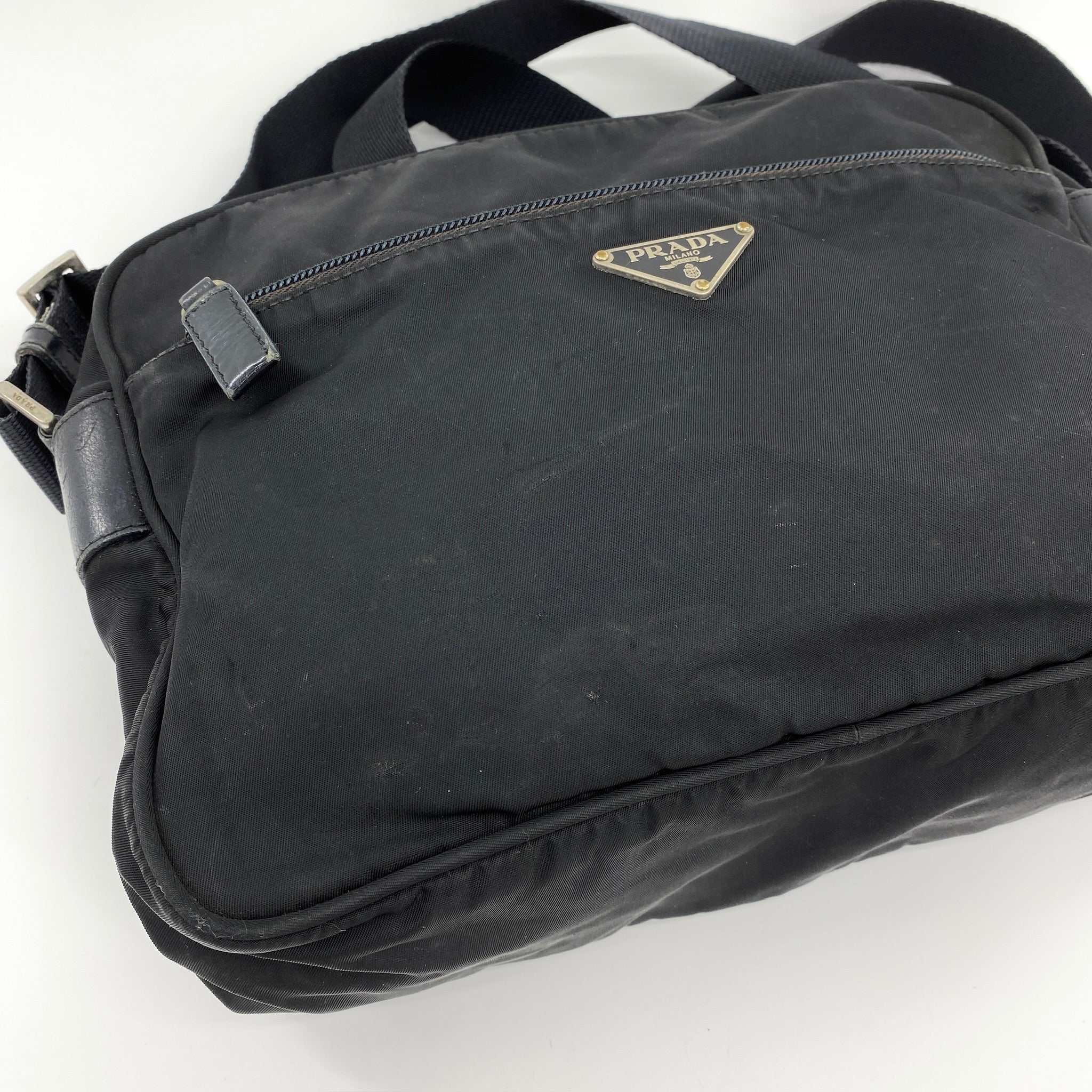 Nylon Camera Crossbody Black