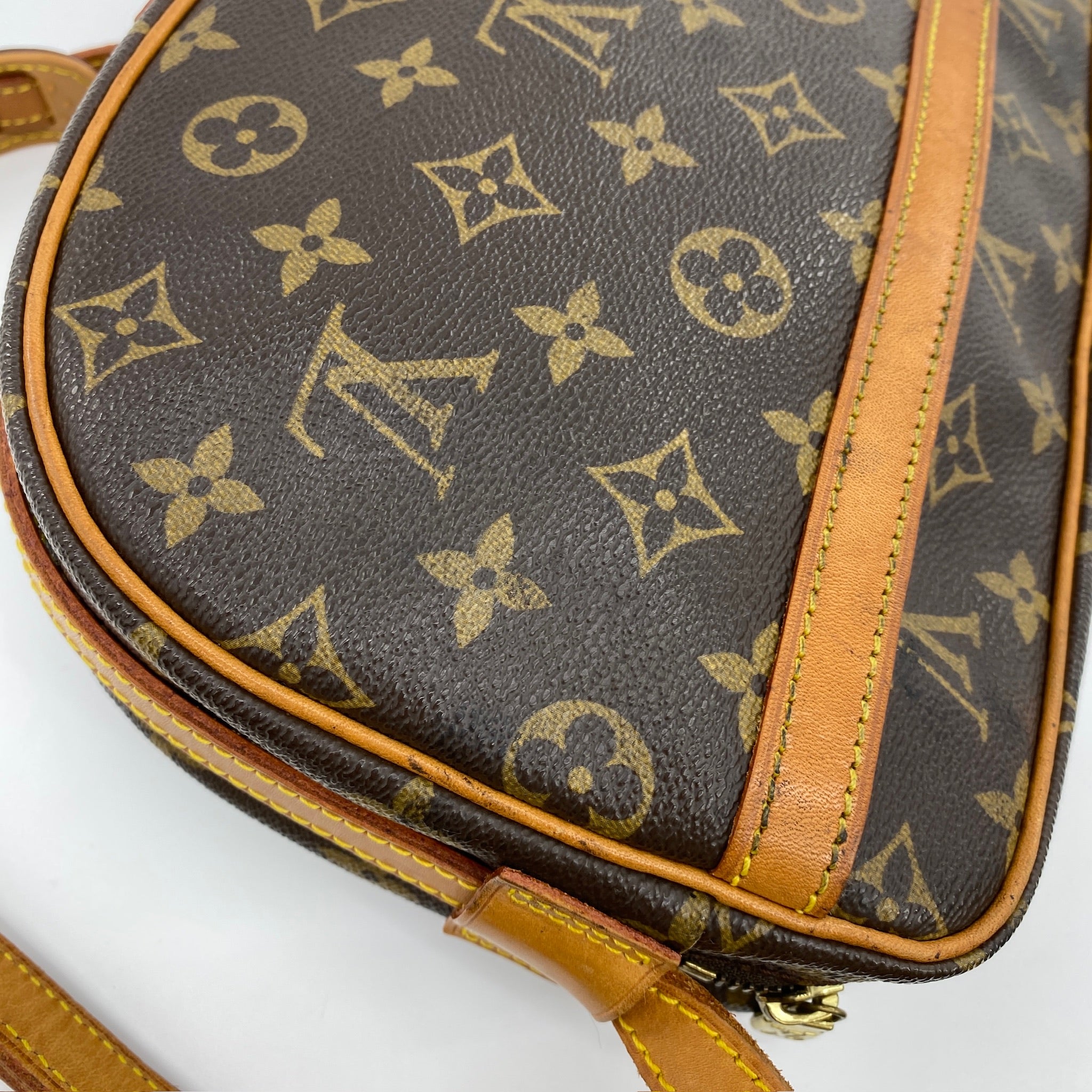 Jeune Fille MM Crossbody Bag