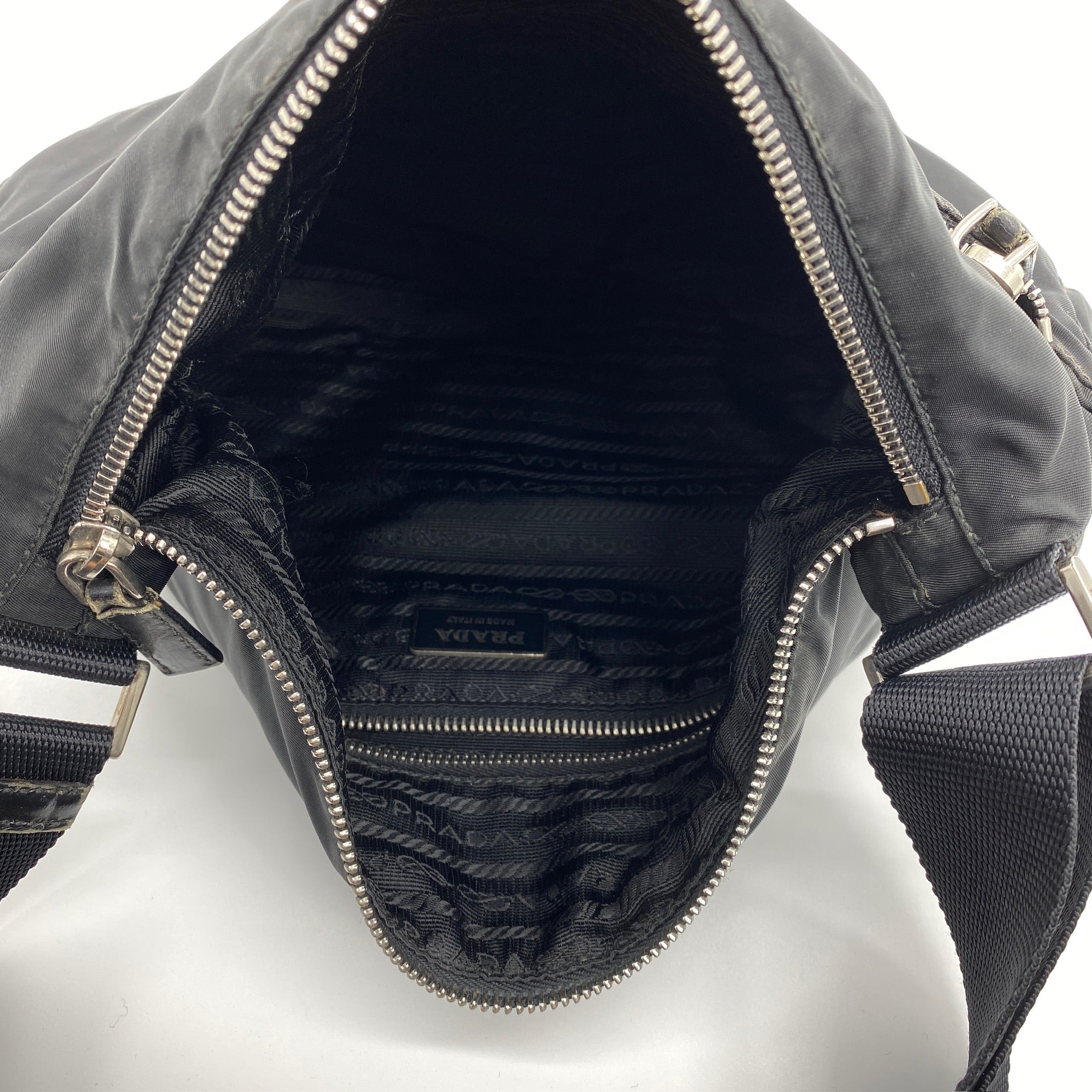 Nylon Messenger Crossbody Black