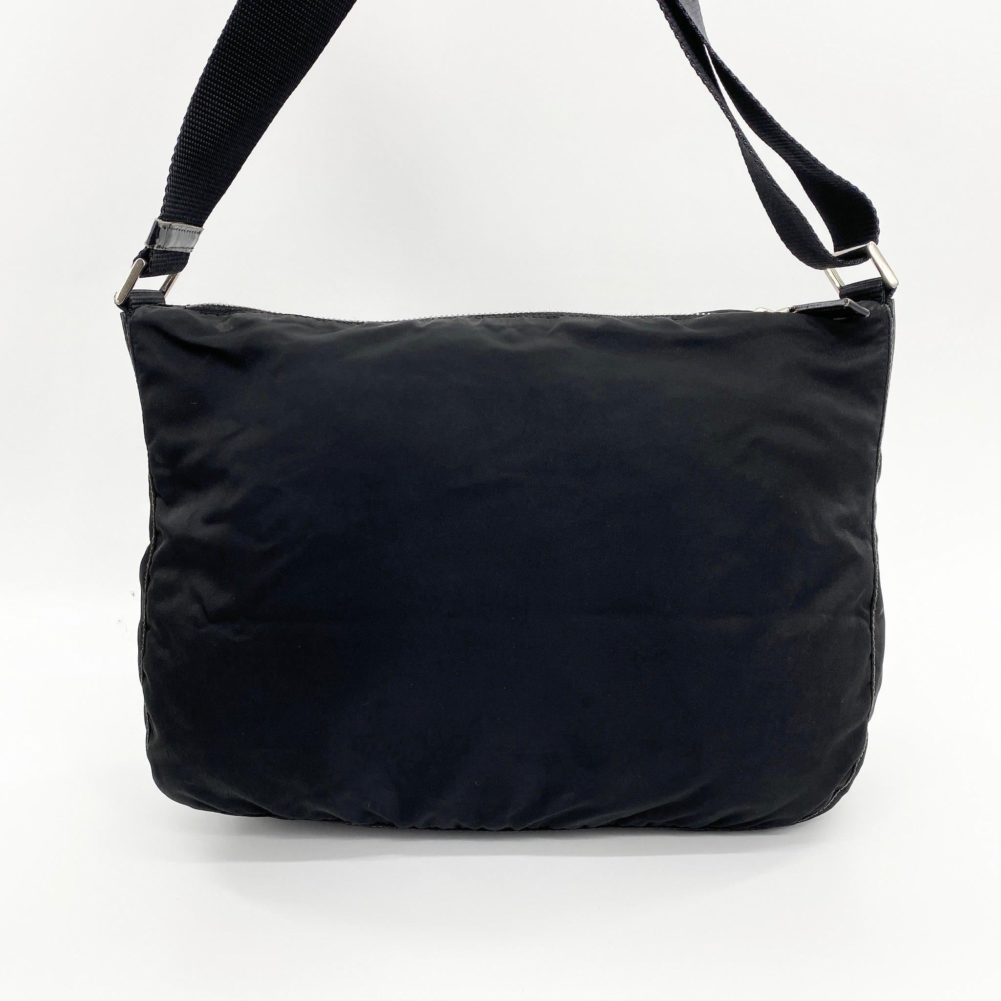 Nylon Messenger Crossbody Black