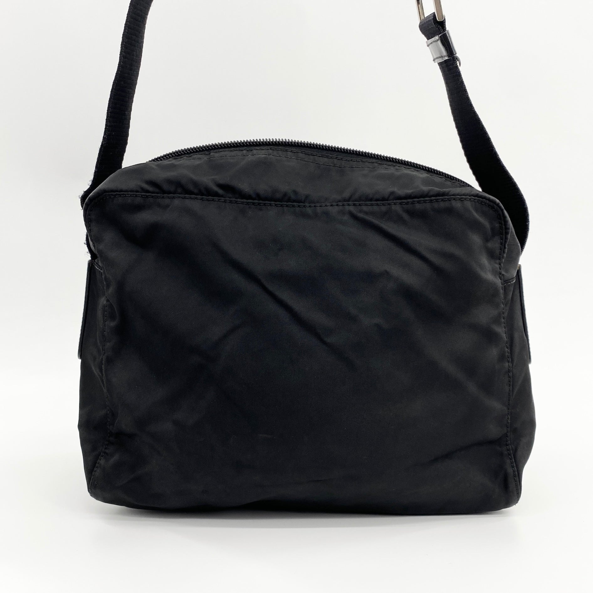 Pocket Messenger Crossbody Black
