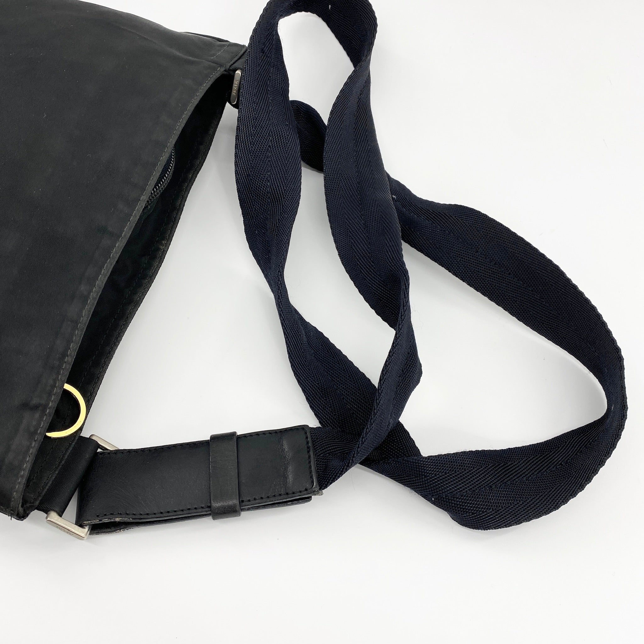 Nylon Flat Crossbody Black