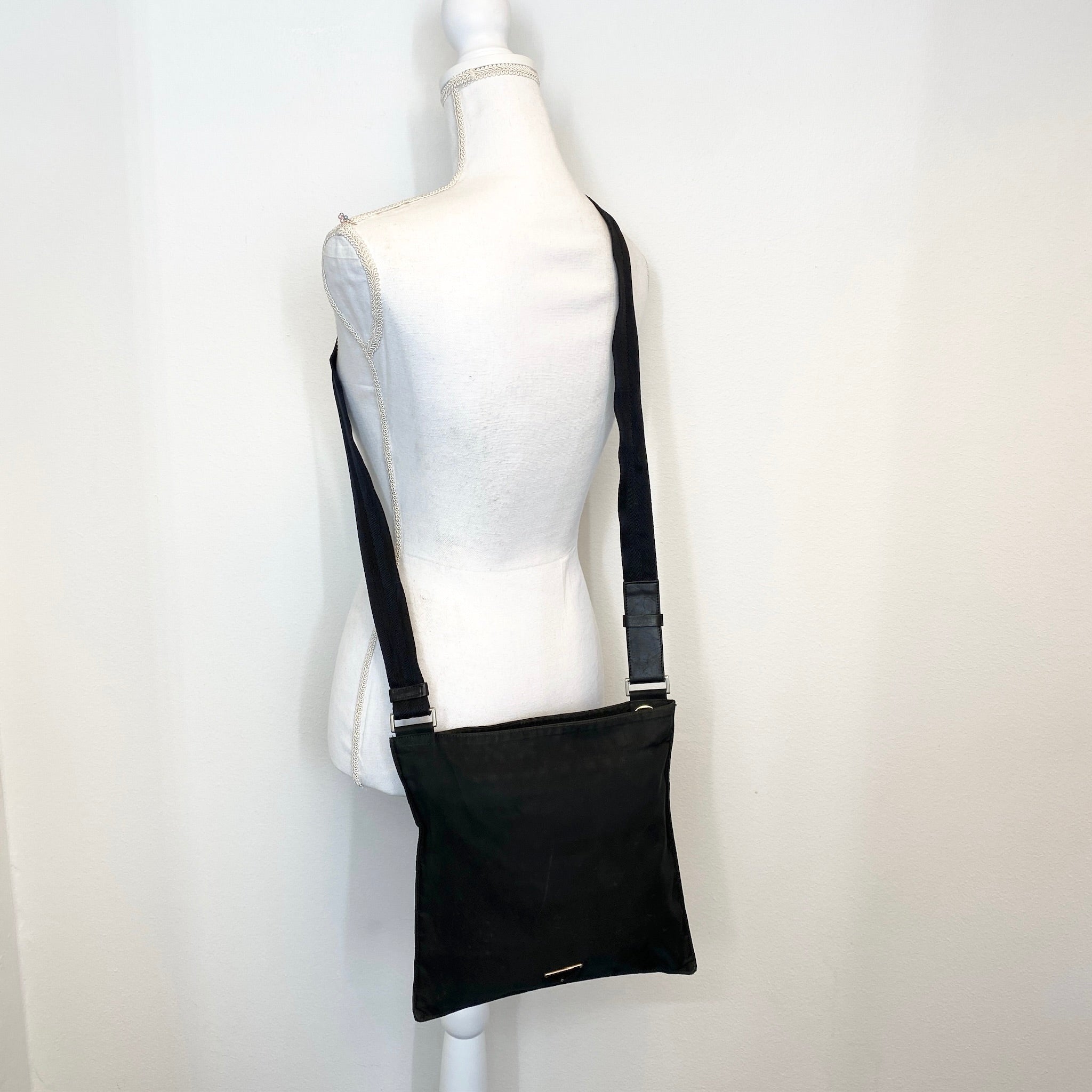 Nylon Flat Crossbody Black