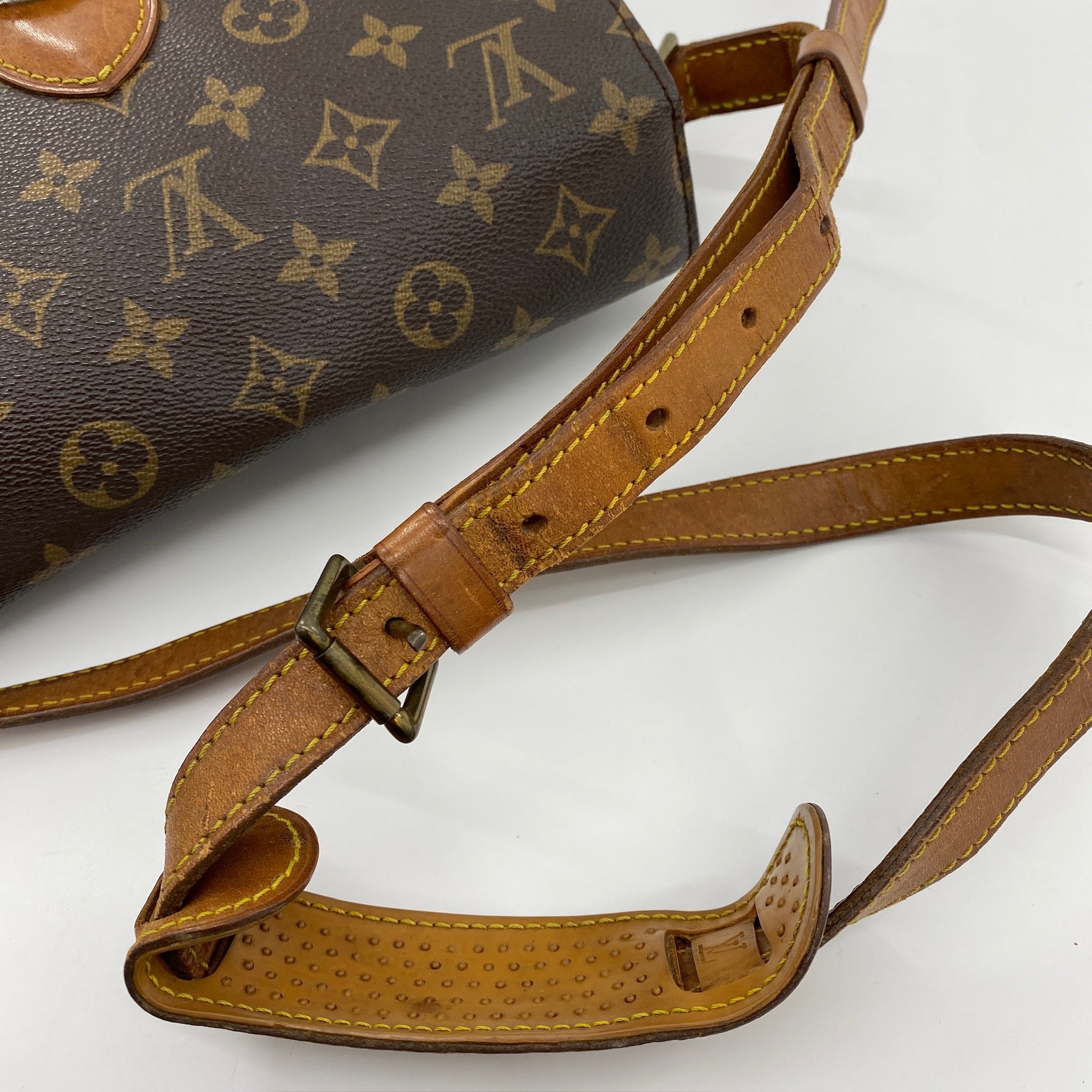 St. Cloud GM Crossbody Bag