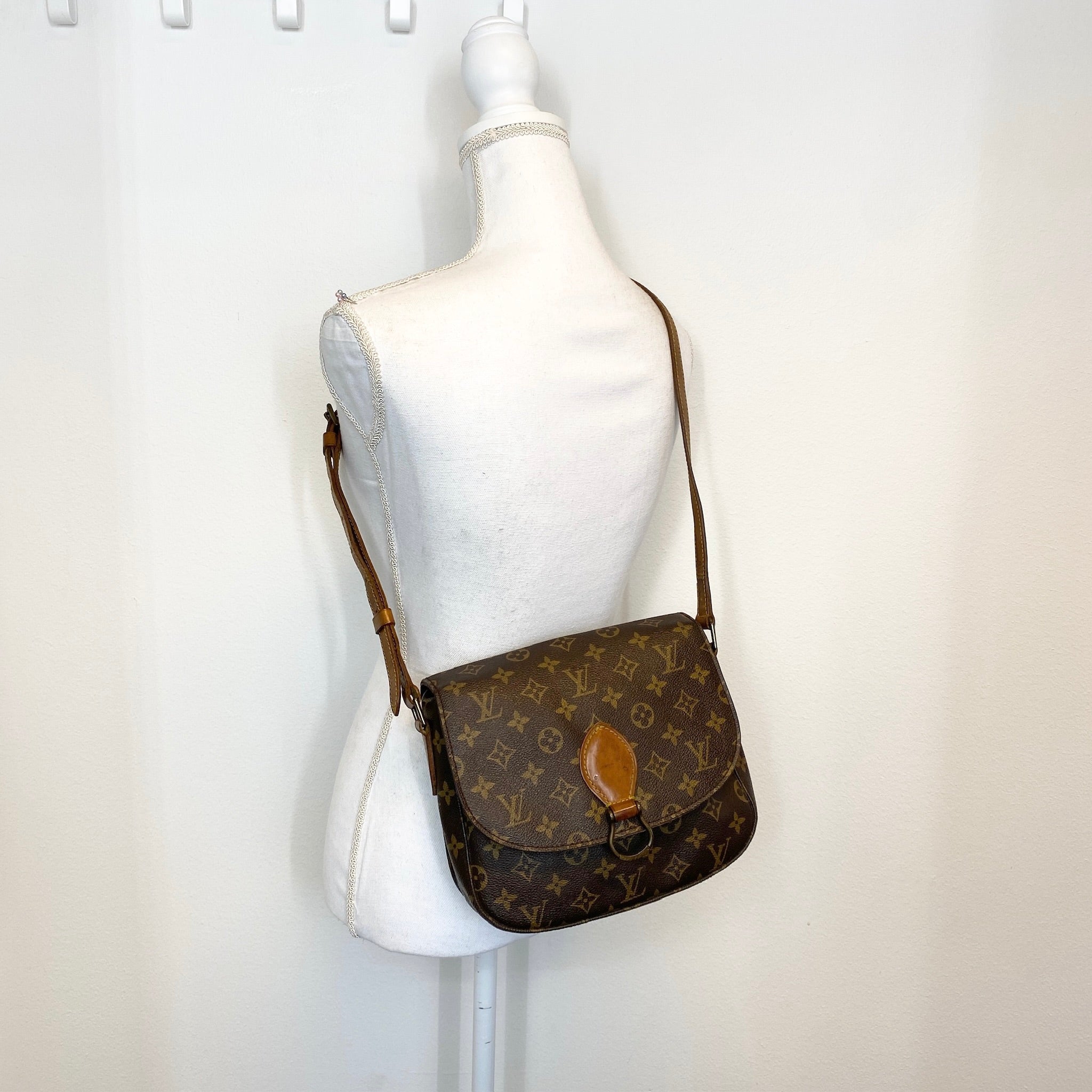 St. Cloud GM Crossbody Bag