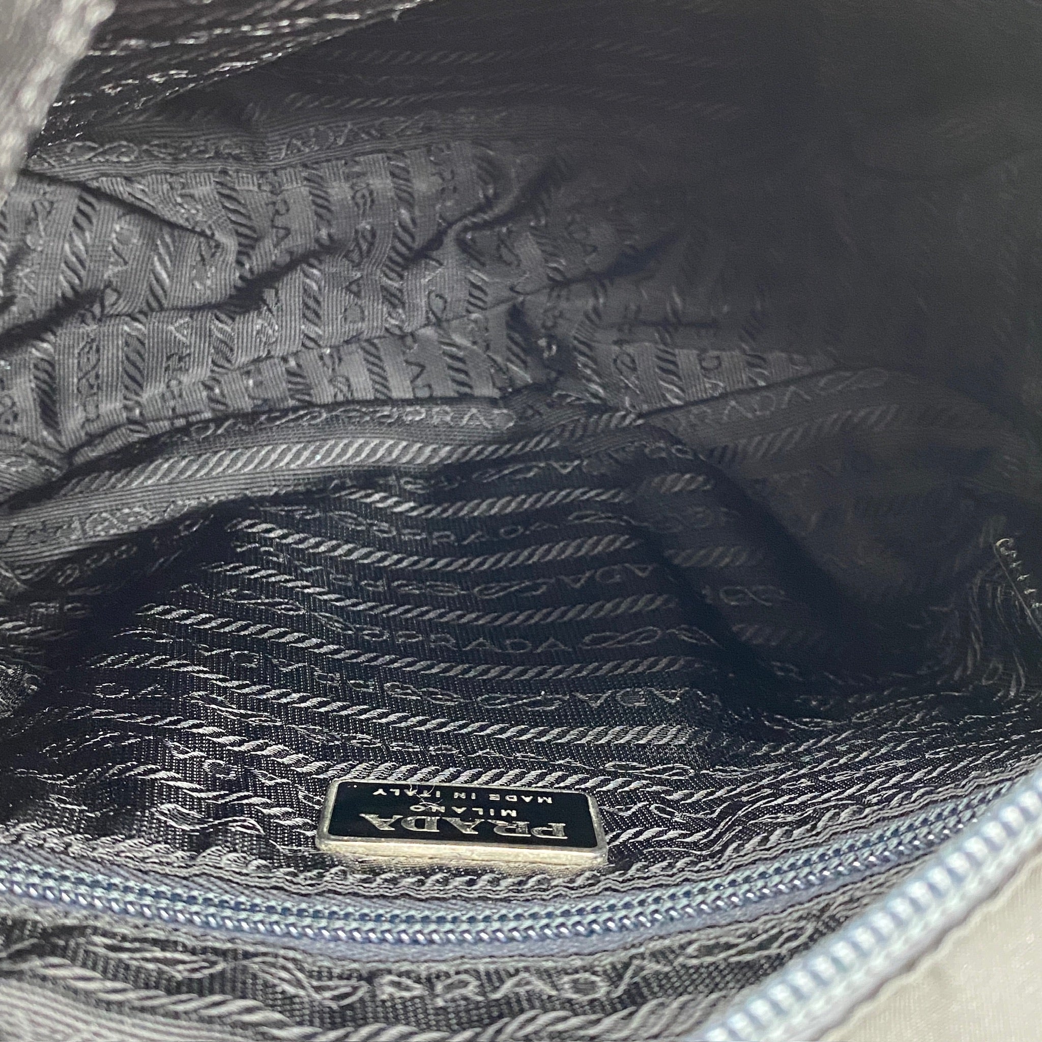 Messenger Small Crossbody Black