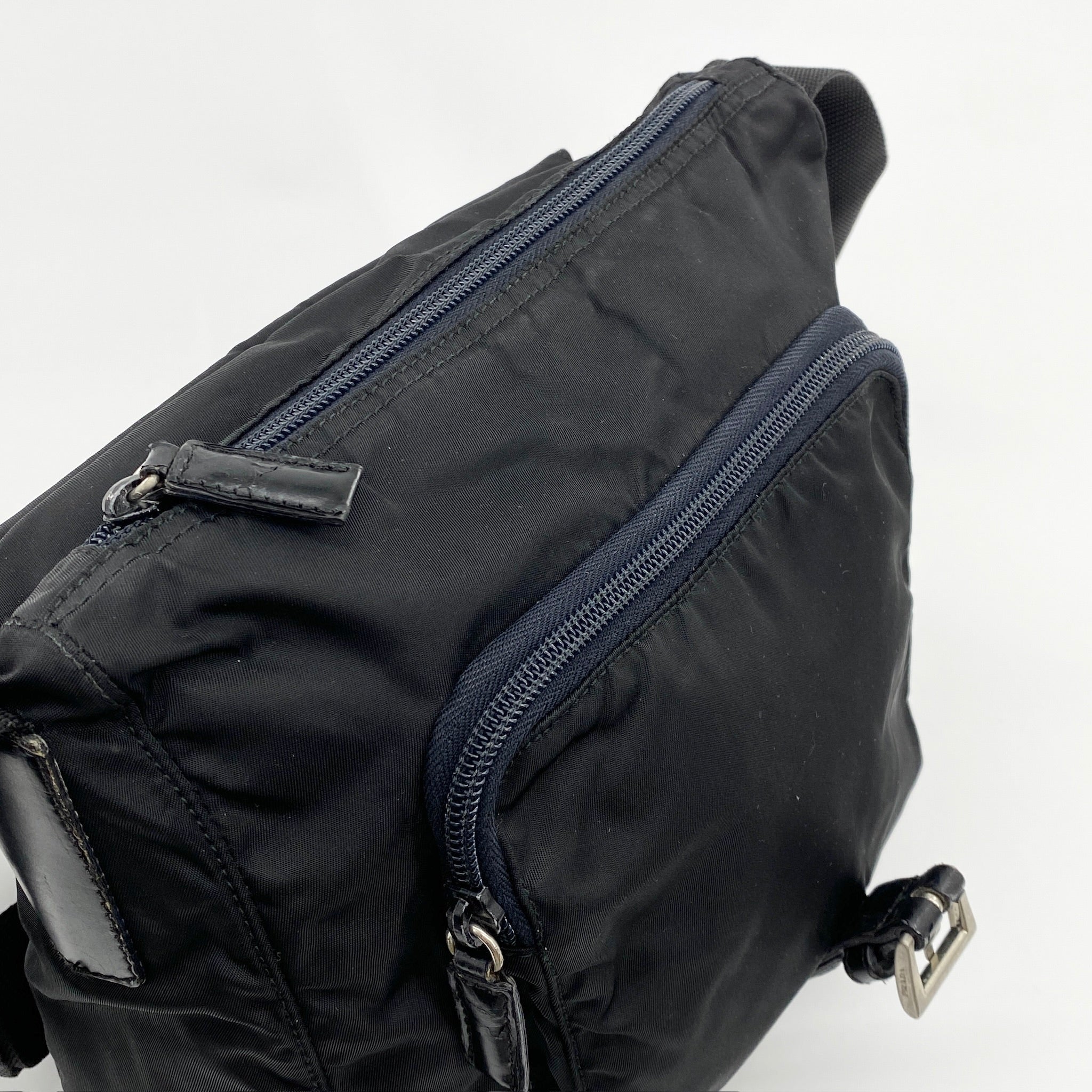 Messenger Small Crossbody Black