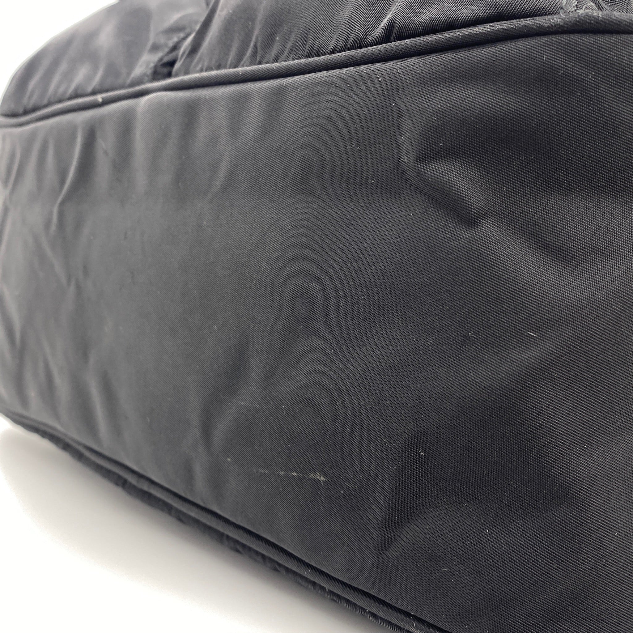 Nylon Messenger Medium Crossbody Black
