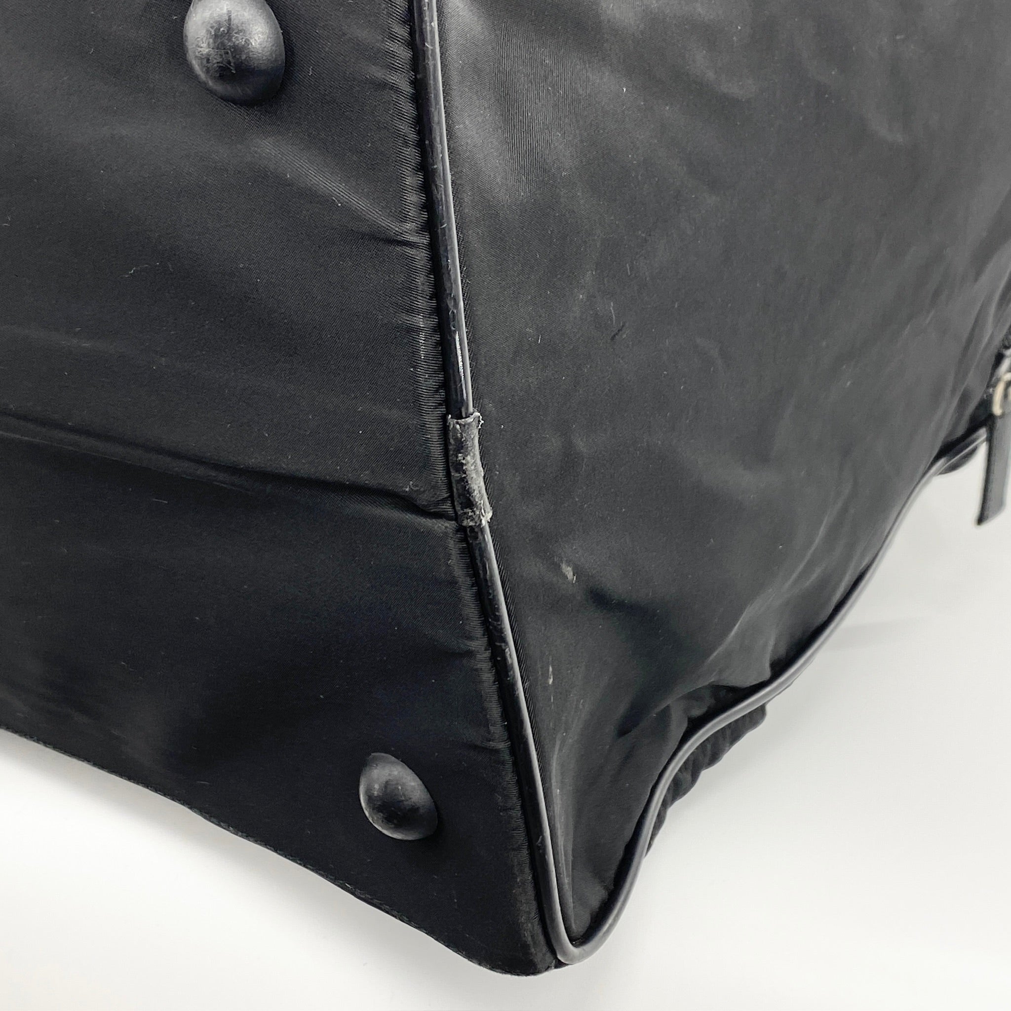 Nylon Boston Travel Bag Black - Vintage Luxuries
