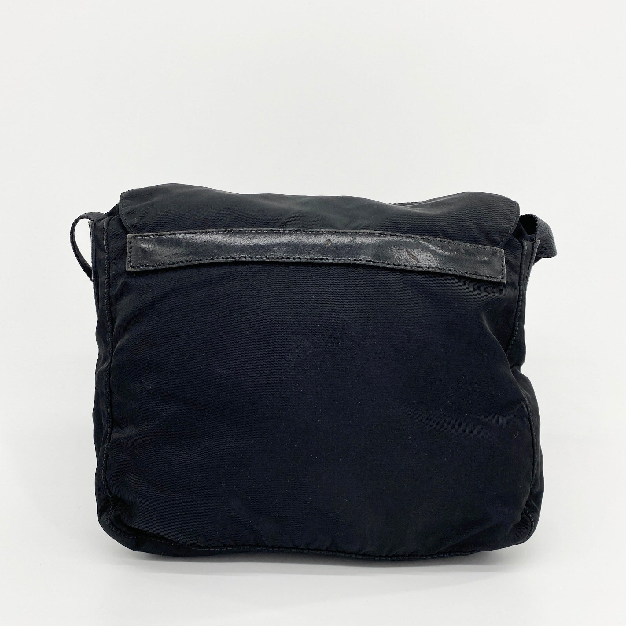 Messenger Small Crossbody Black - Vintage Luxuries