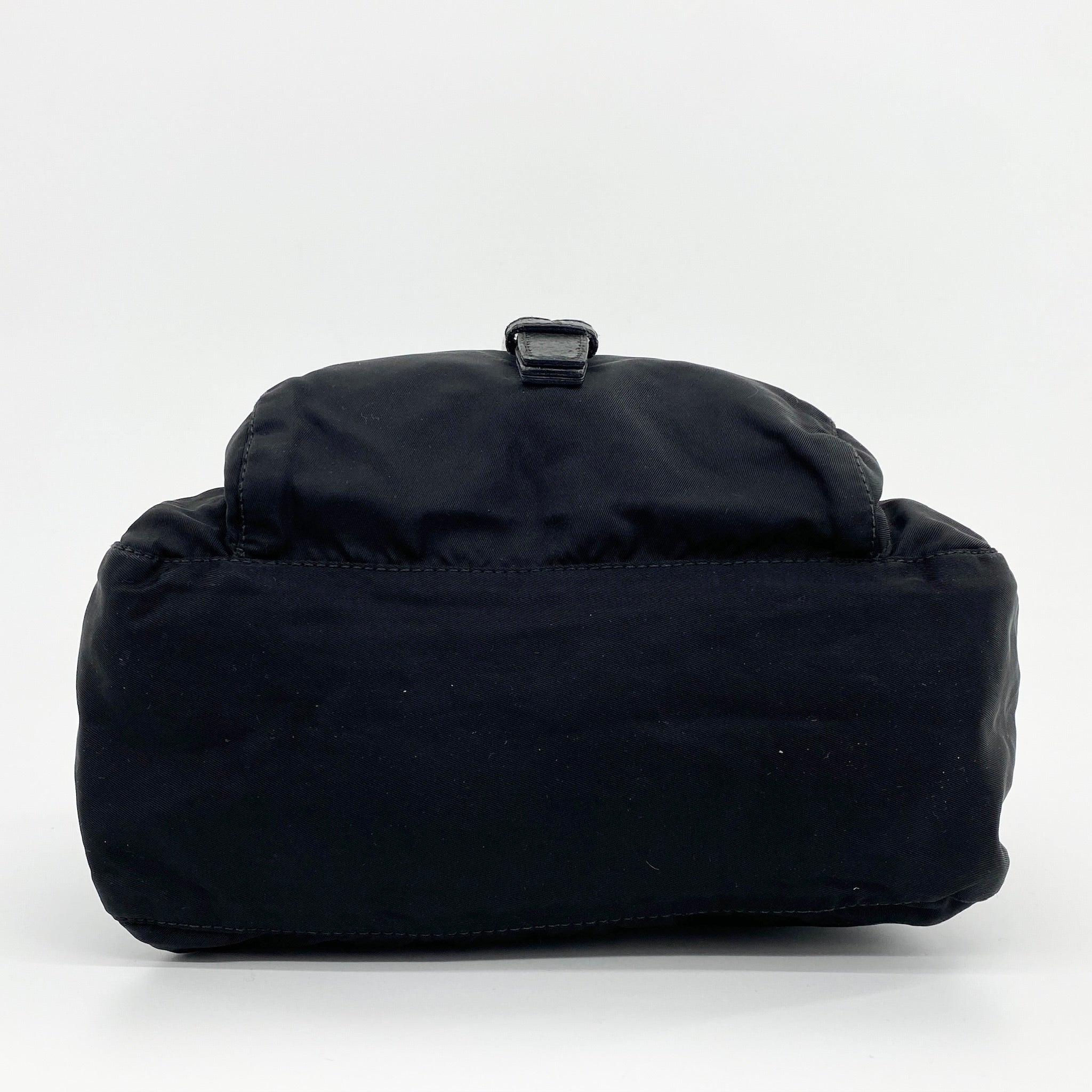 Messenger Small Crossbody Black - Vintage Luxuries