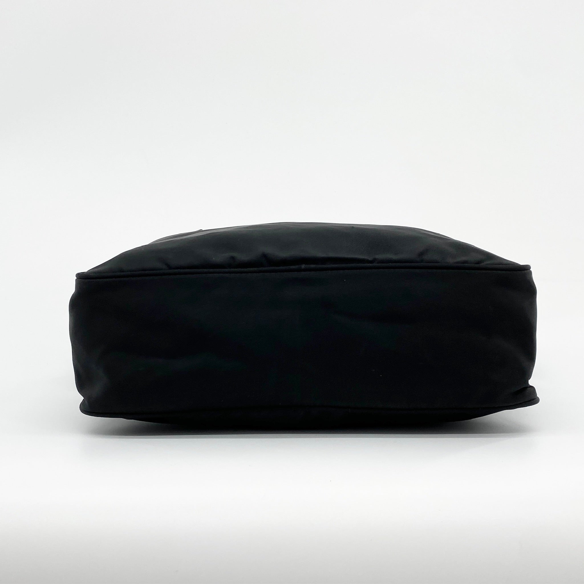 Nylon Camera Crossbody Black - Vintage Luxuries