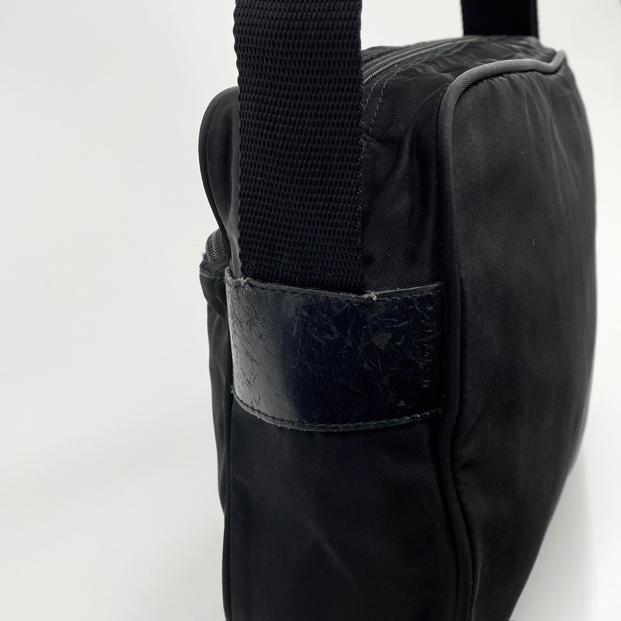 Nylon Camera Crossbody Black - Vintage Luxuries