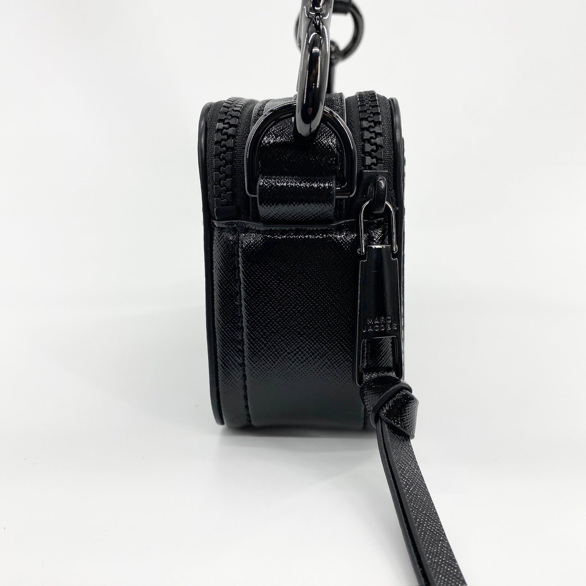 Snapshot Logo Bag Black - Vintage Luxuries