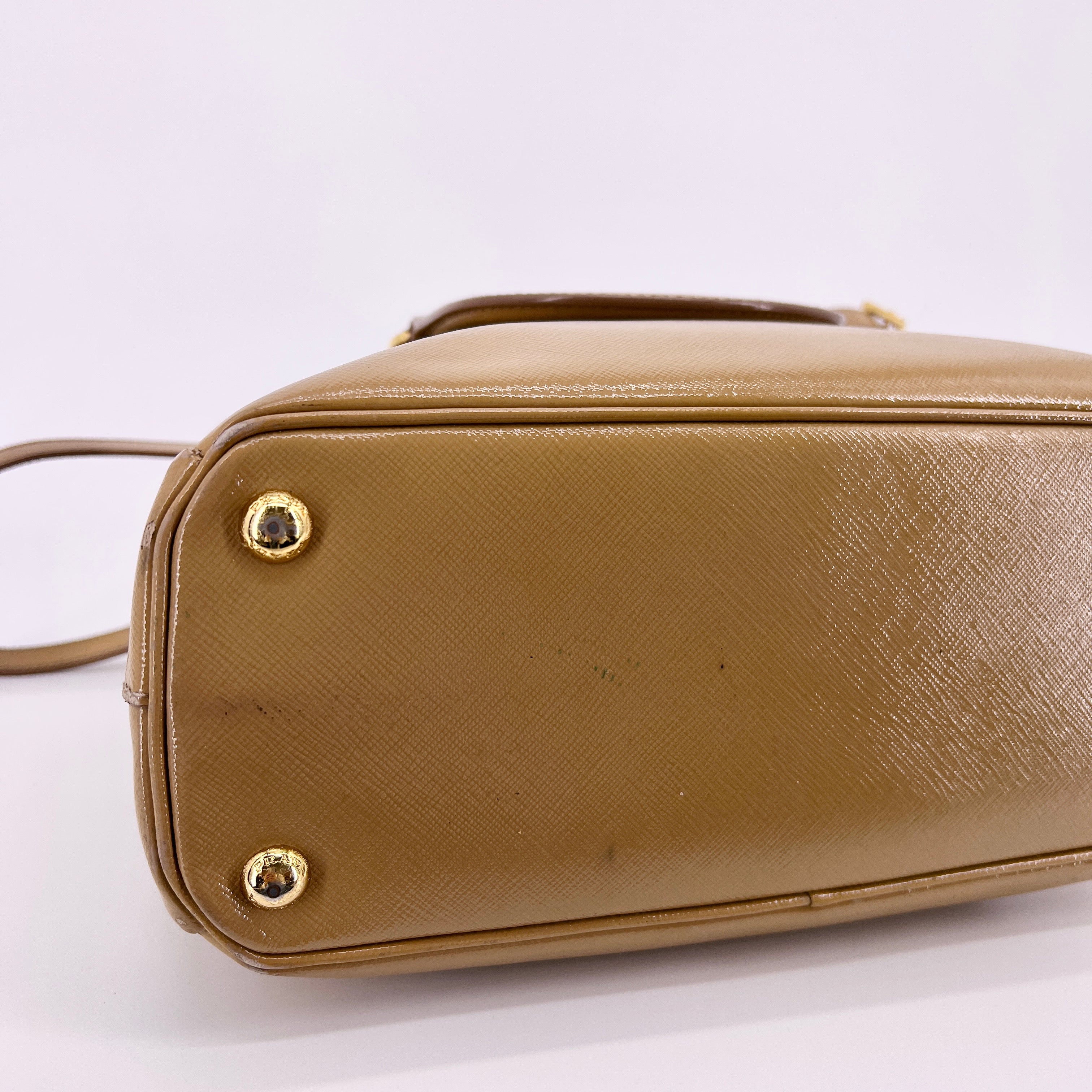Saffiano Galleria Yellow - Vintage Luxuries