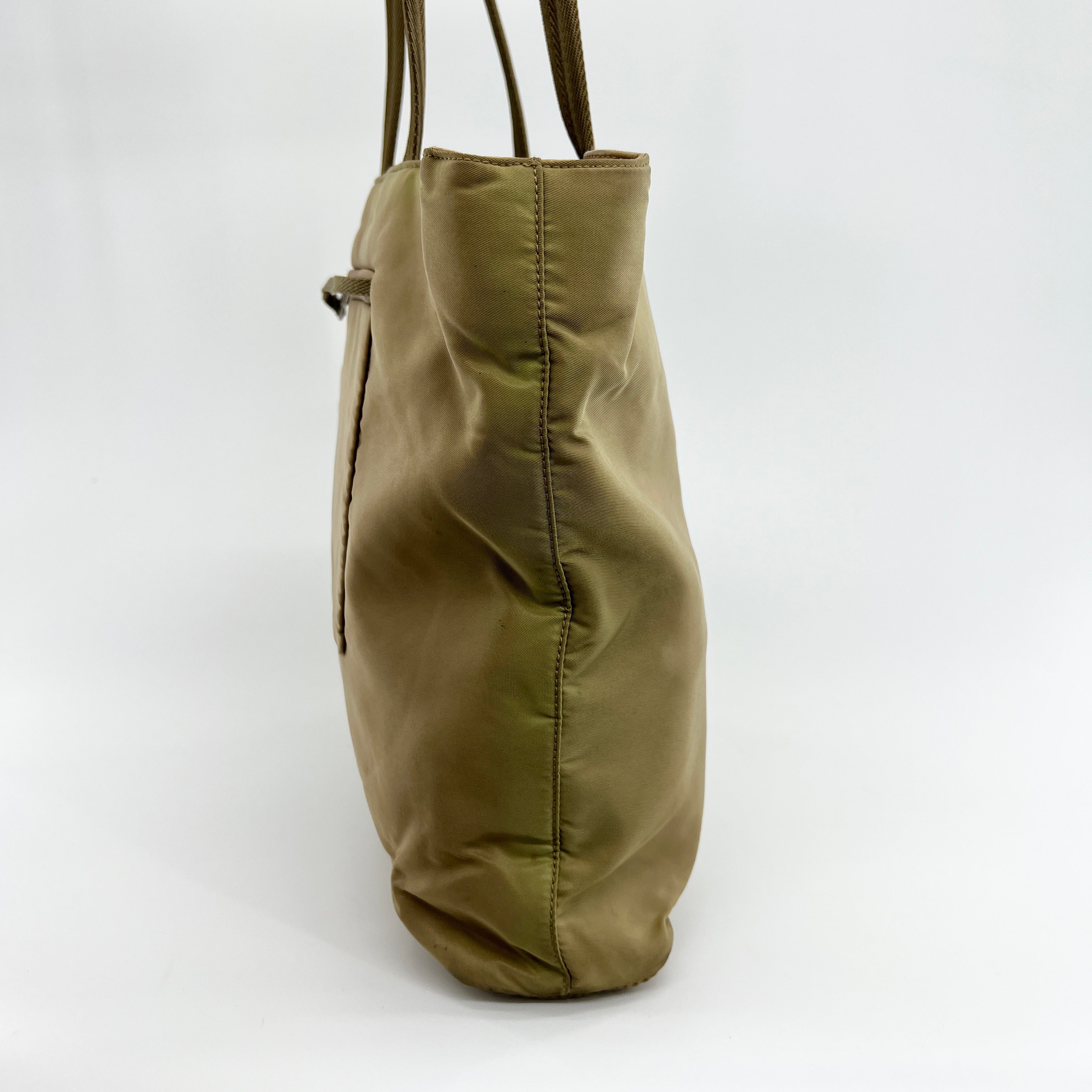 Nylon Tote Beige - Vintage Luxuries