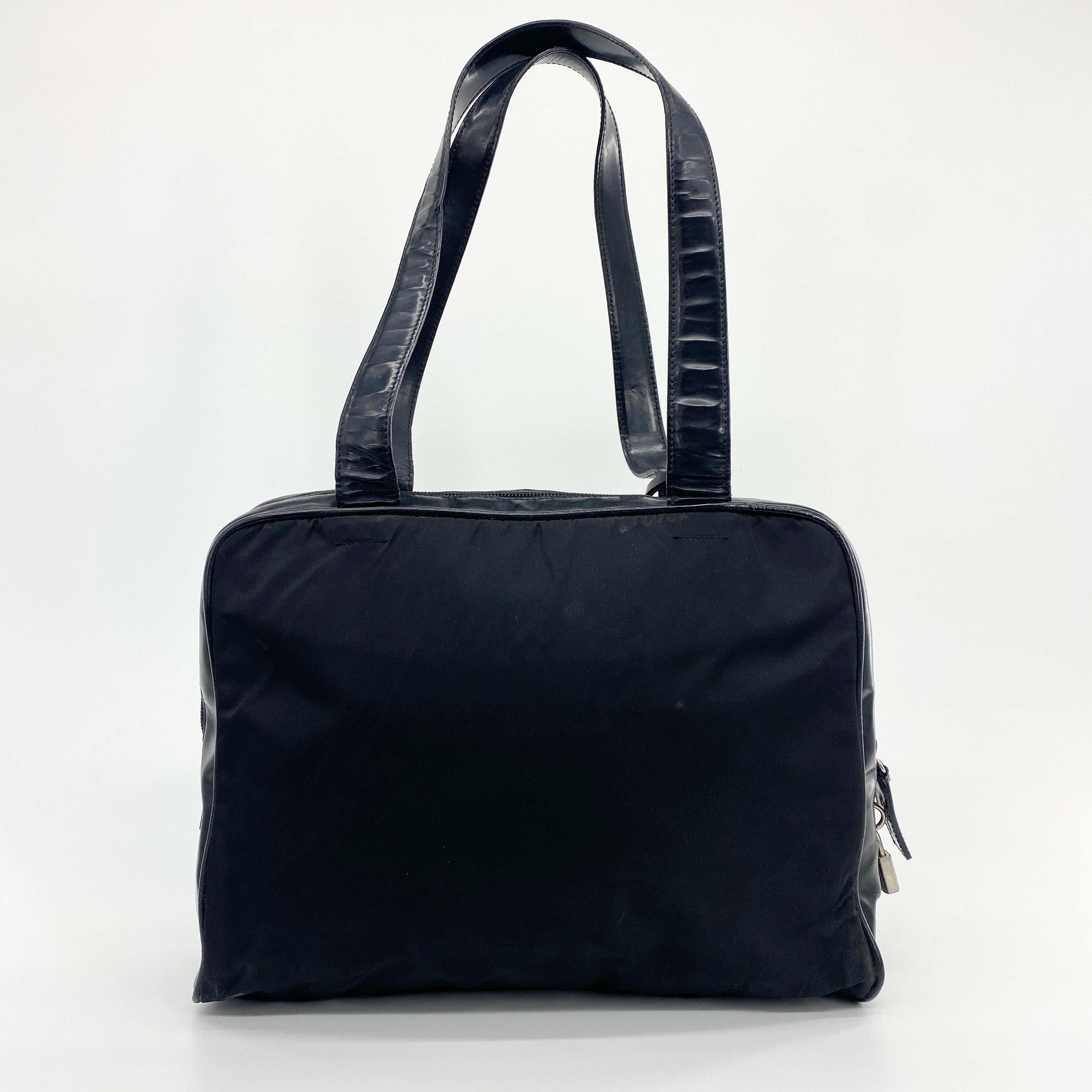 Nylon Laptop Shoulder Bag Black - Vintage Luxuries
