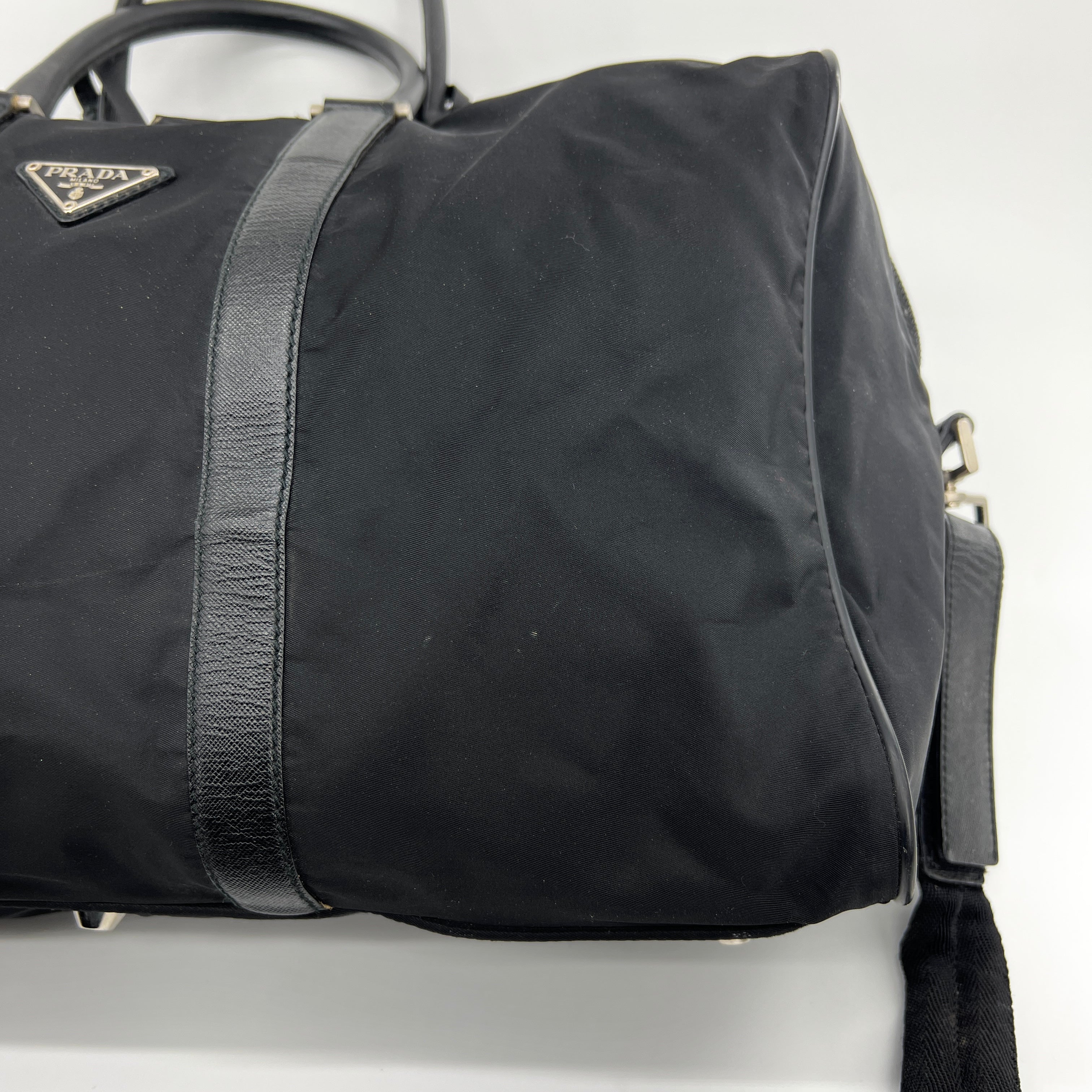 Nylon Boston Travel Bag Black - Vintage Luxuries