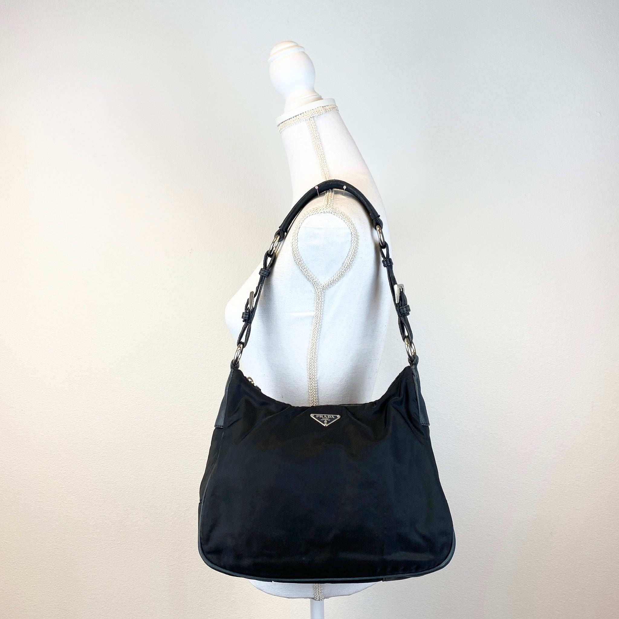 Nylon Hobo Shoulder Bag Black