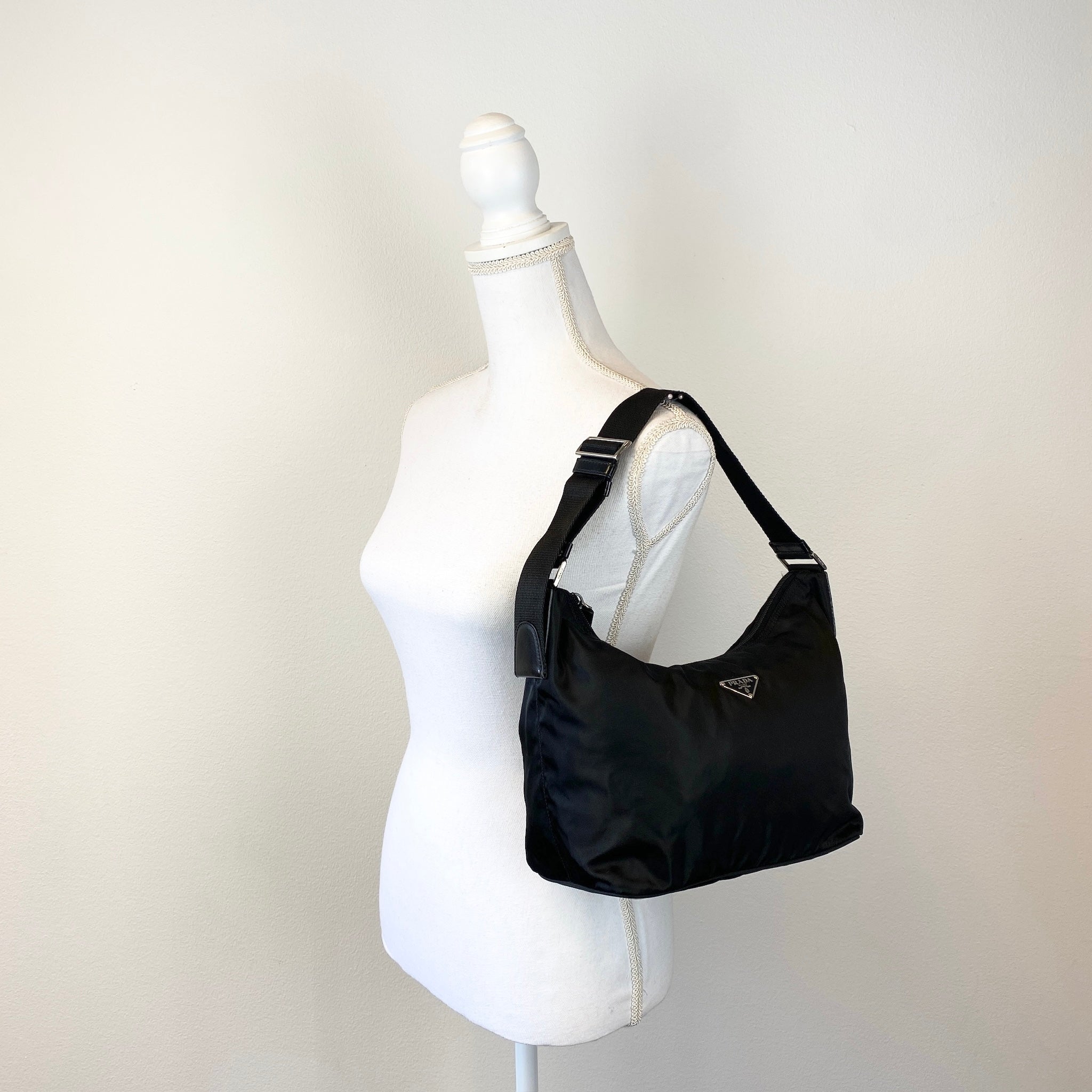 Nylon Shoulder Bag Black