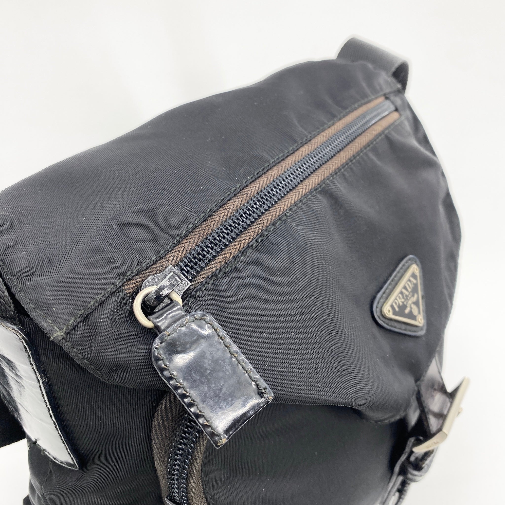 Messenger Small Crossbody Black