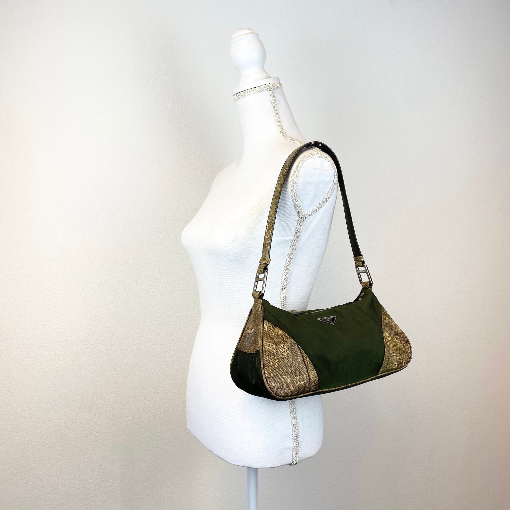 Nylon Shoulder Bag Khaki Snake Print